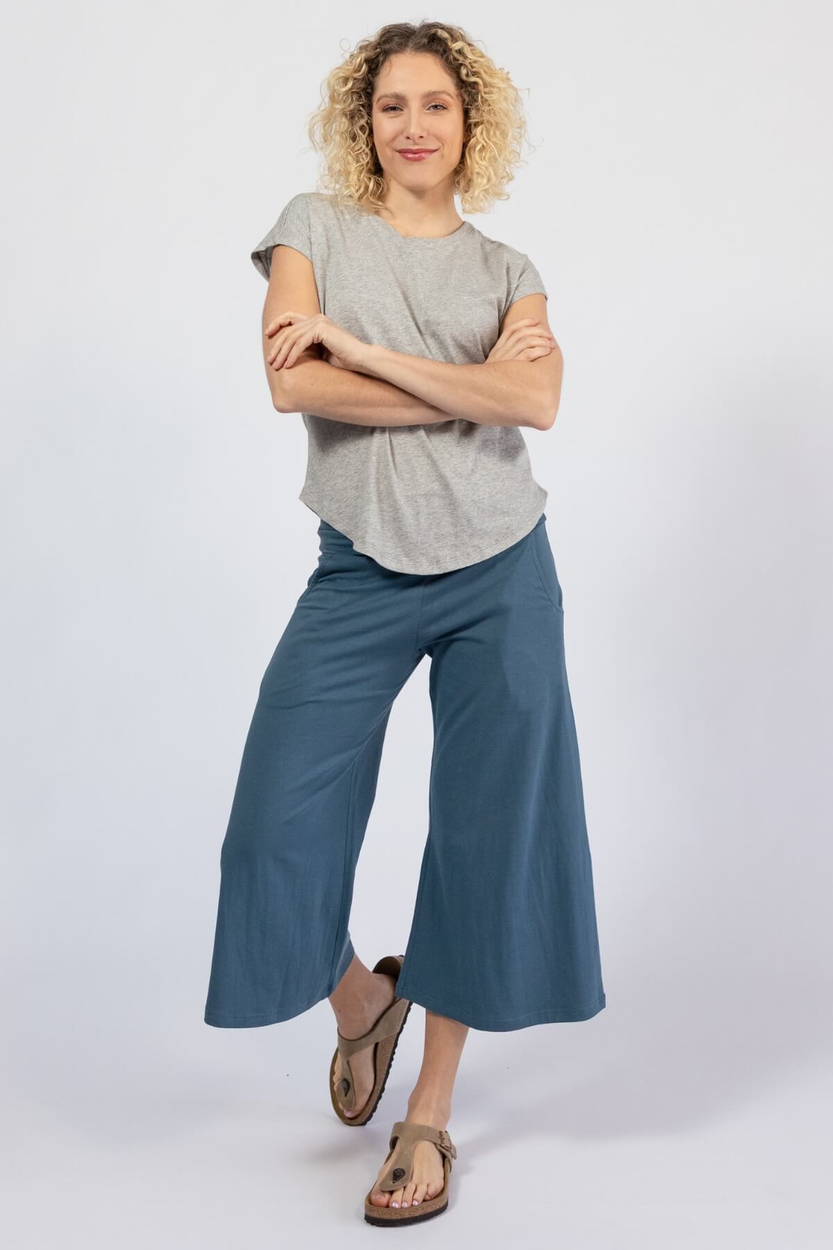 Surya Organic Cotton Shorter Freedom Pants - three quarter length pants