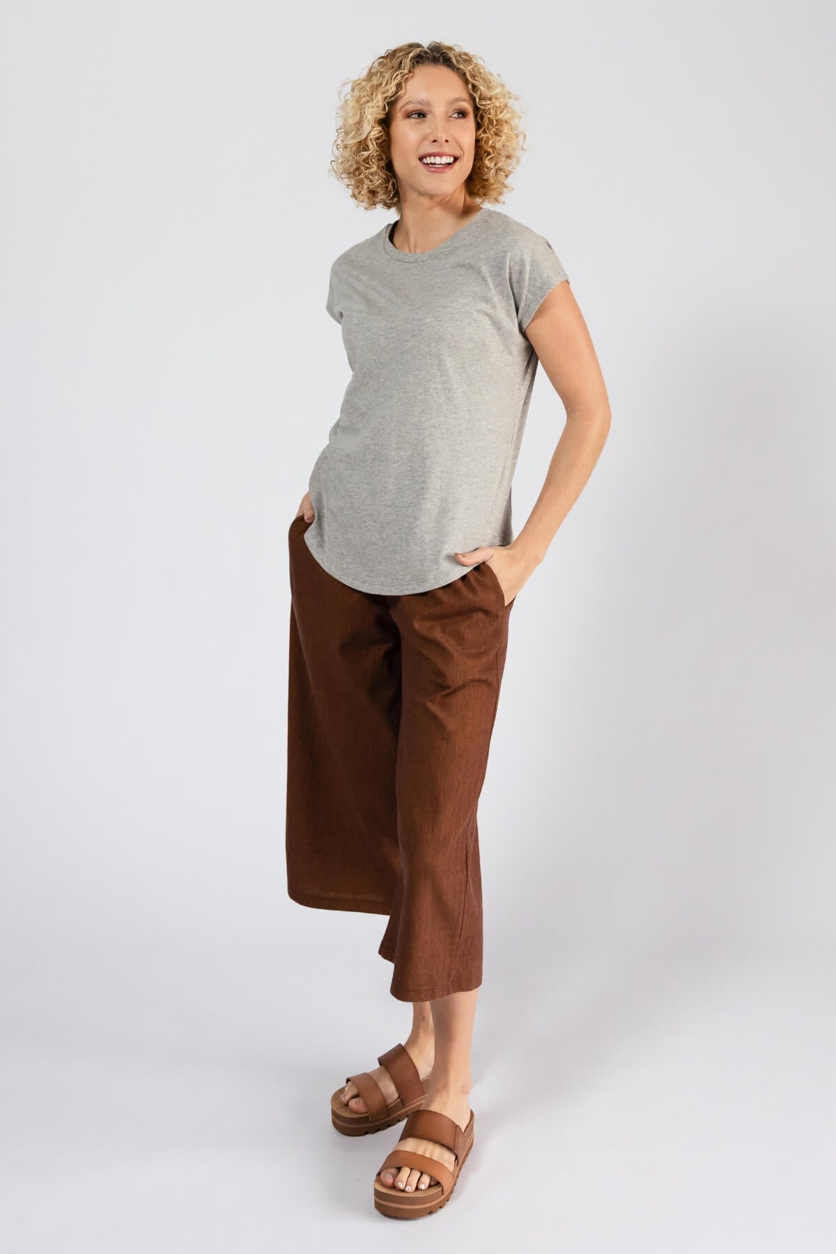 Surya Organic Denim Capri Pants - with two hip pockets