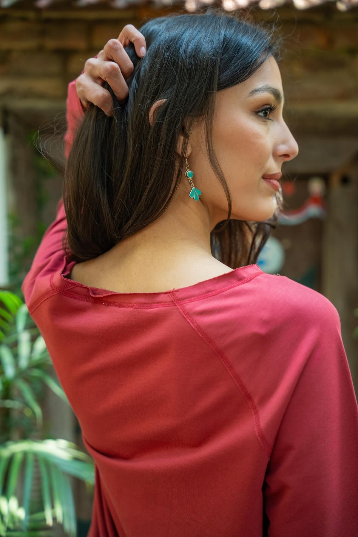 Organic French Terry Cotton Oversized Sweater - crew neckline detail