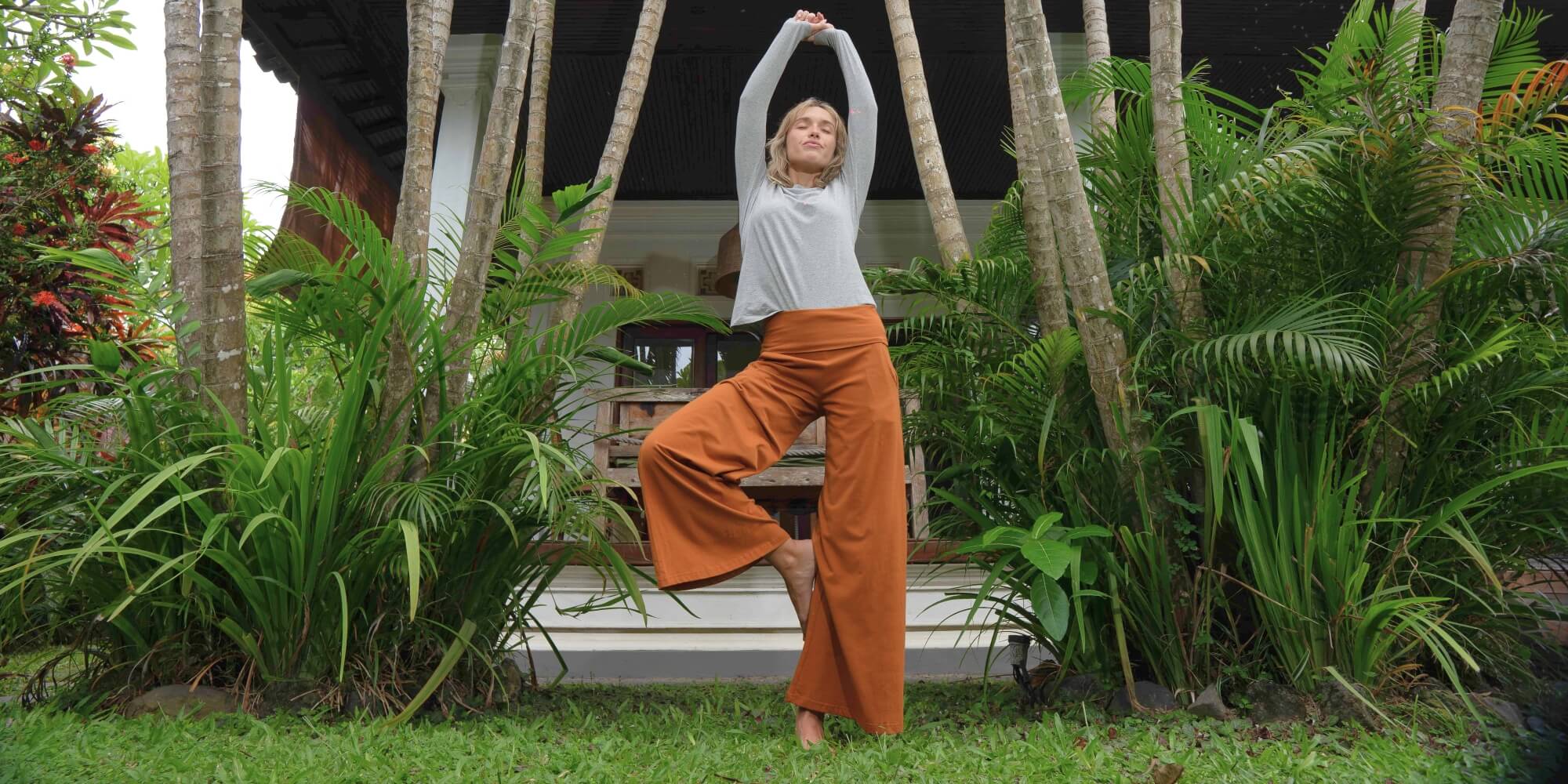 Surya organic cotton turn over waist band yoga pants for women