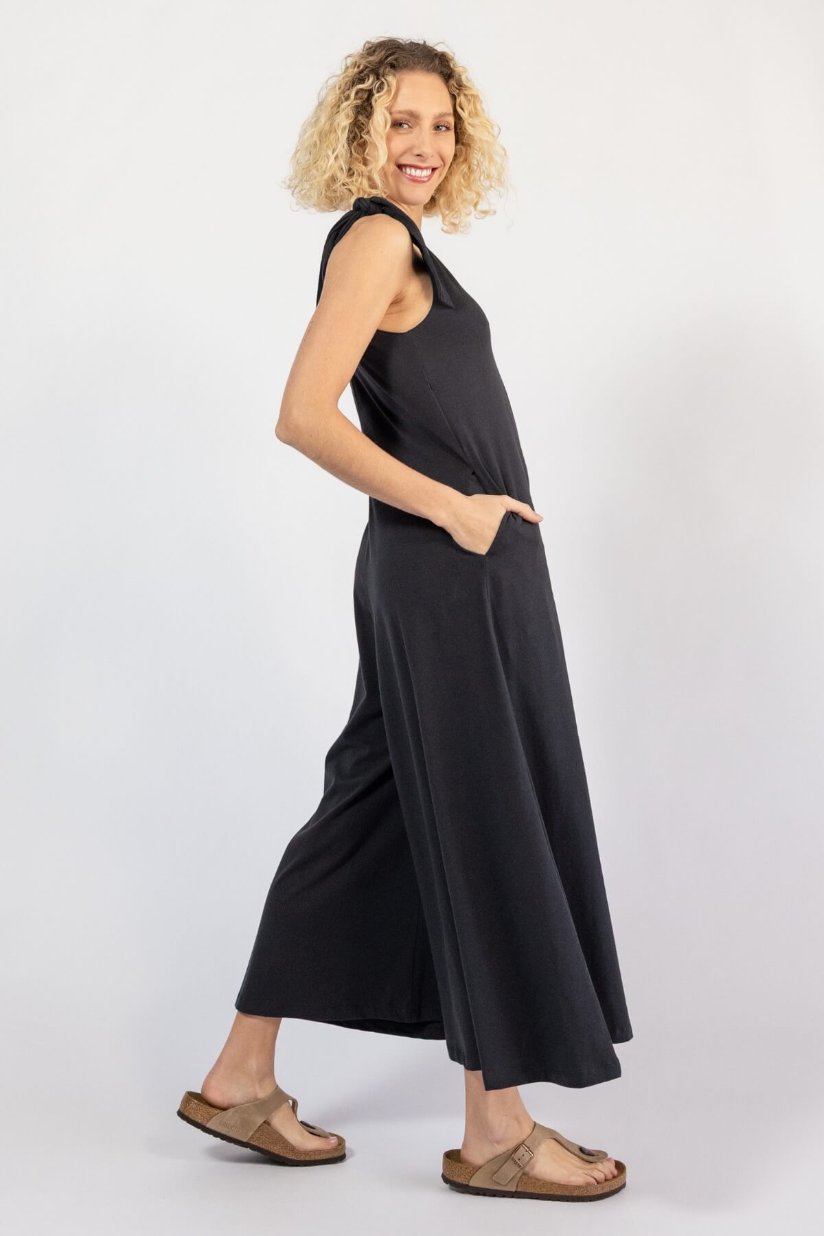 Organic cotton jumpsuit for women - right side view