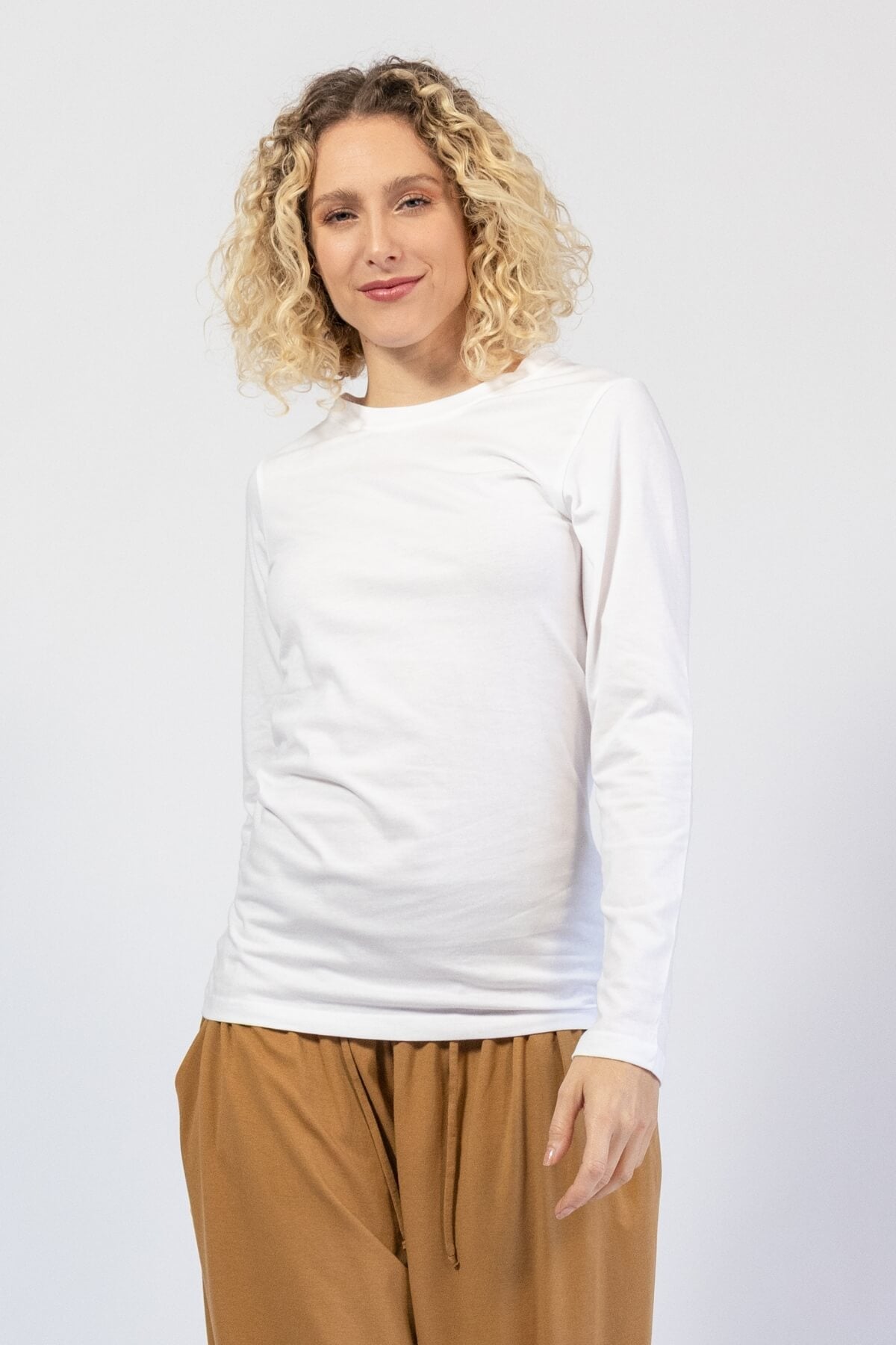 Organic cotton long sleeve top for women - white