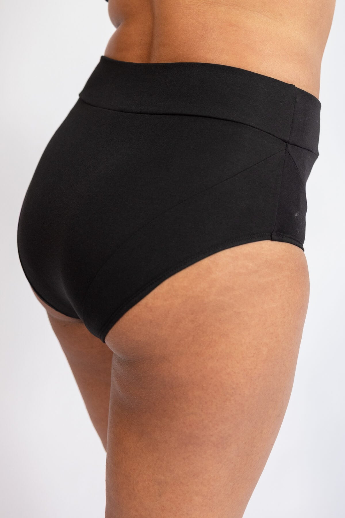 Organic cotton underwear for women - right side view