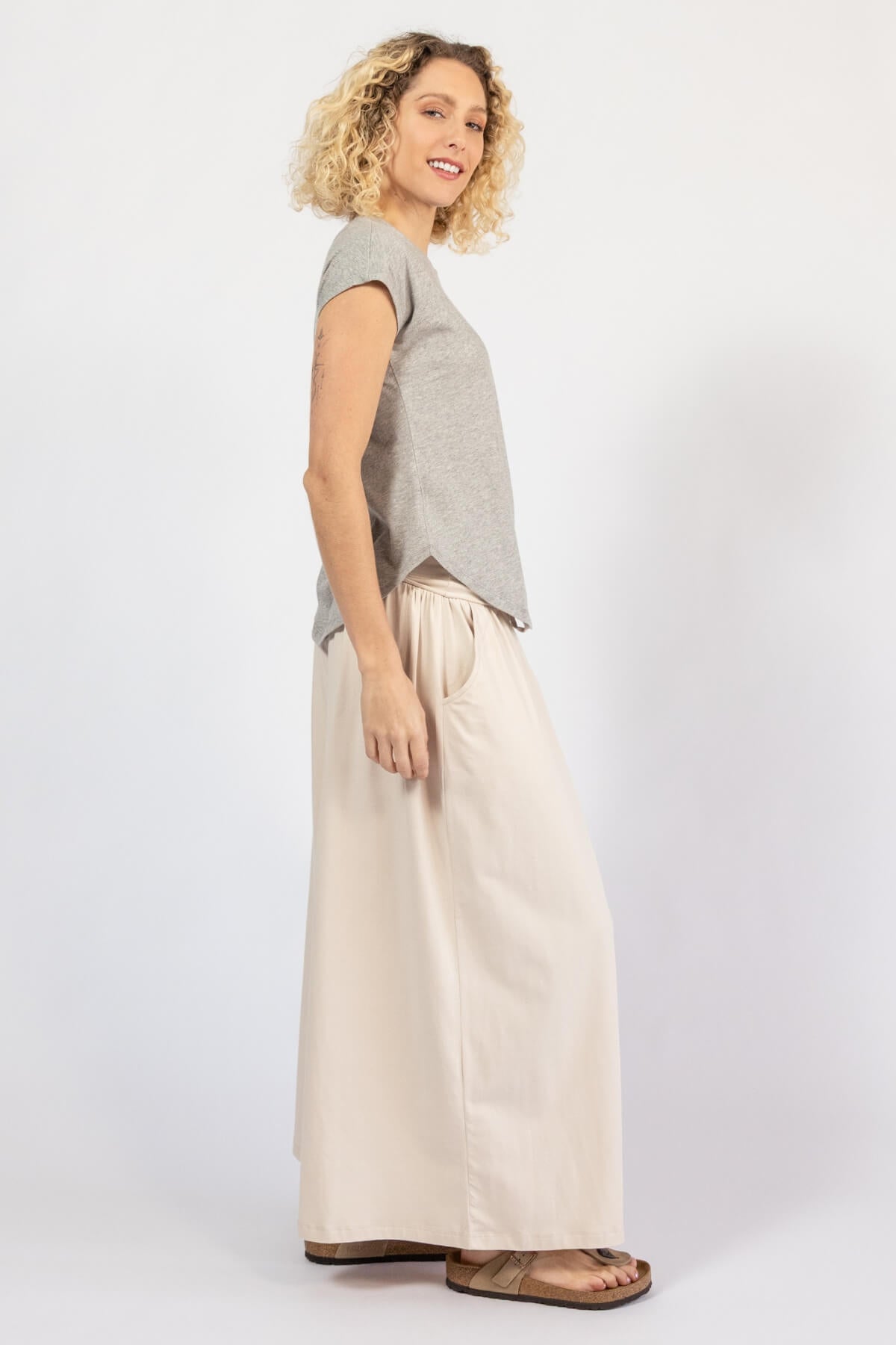 Organic cotton Wide Leg Pants - right side view