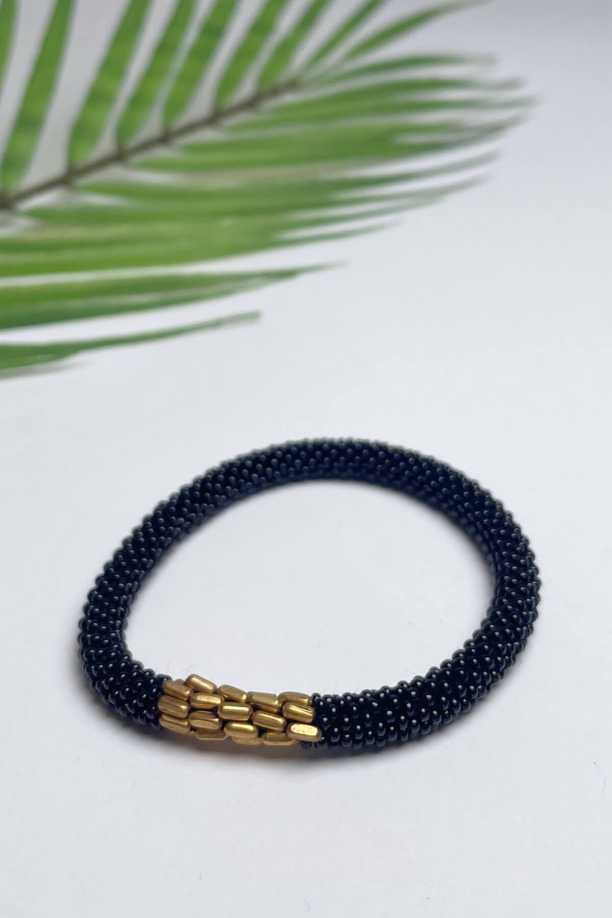 Ethical roll-on beaded bracelets made in Nepal β black