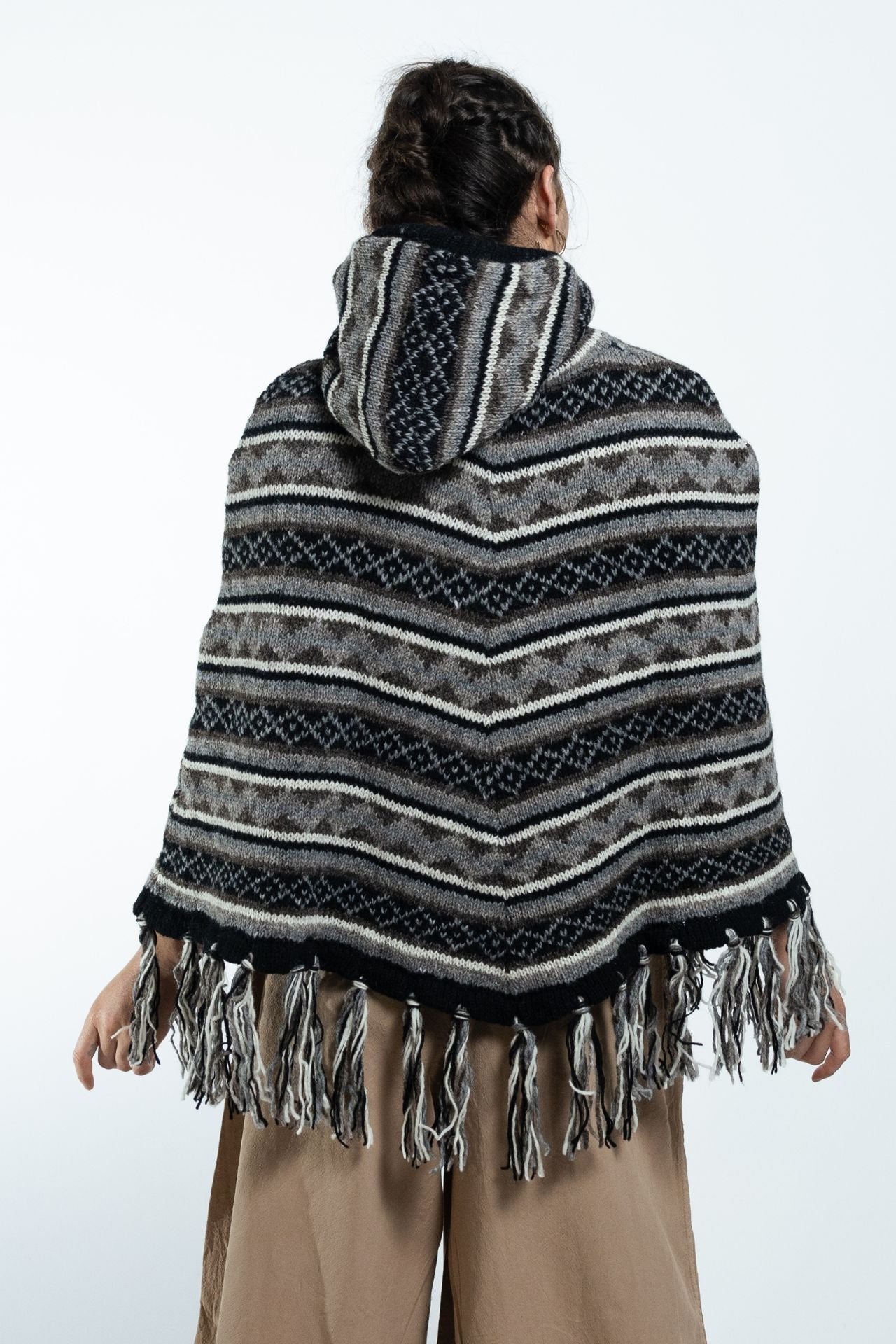 Surya Australia Ethical Wool Poncho made in Nepal - Grey