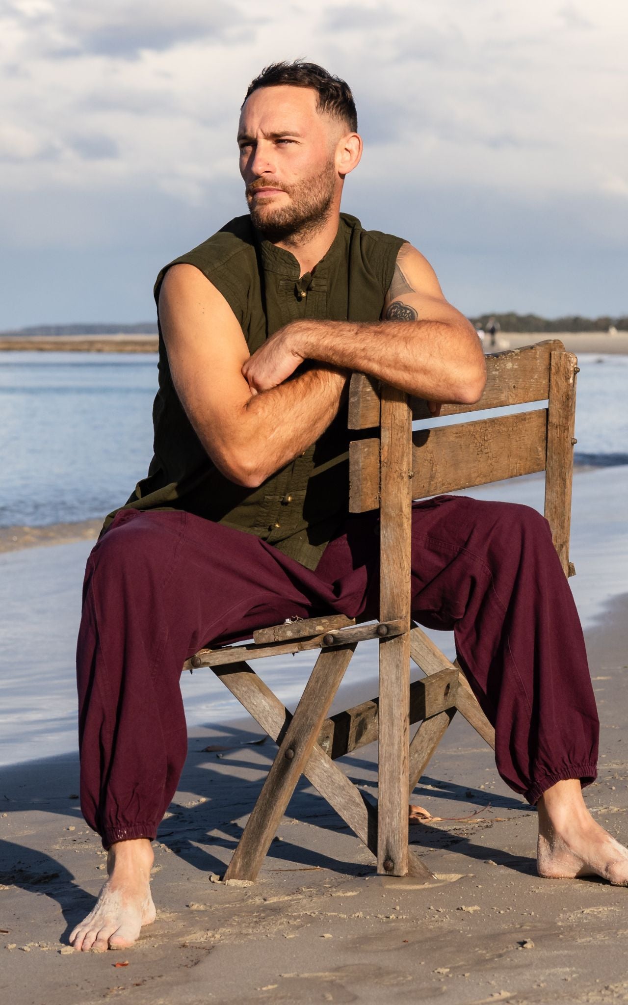 Surya Australia Ethical Cotton 'Lhasa' Shirt for men - on location in Huskisson Jervis Bay