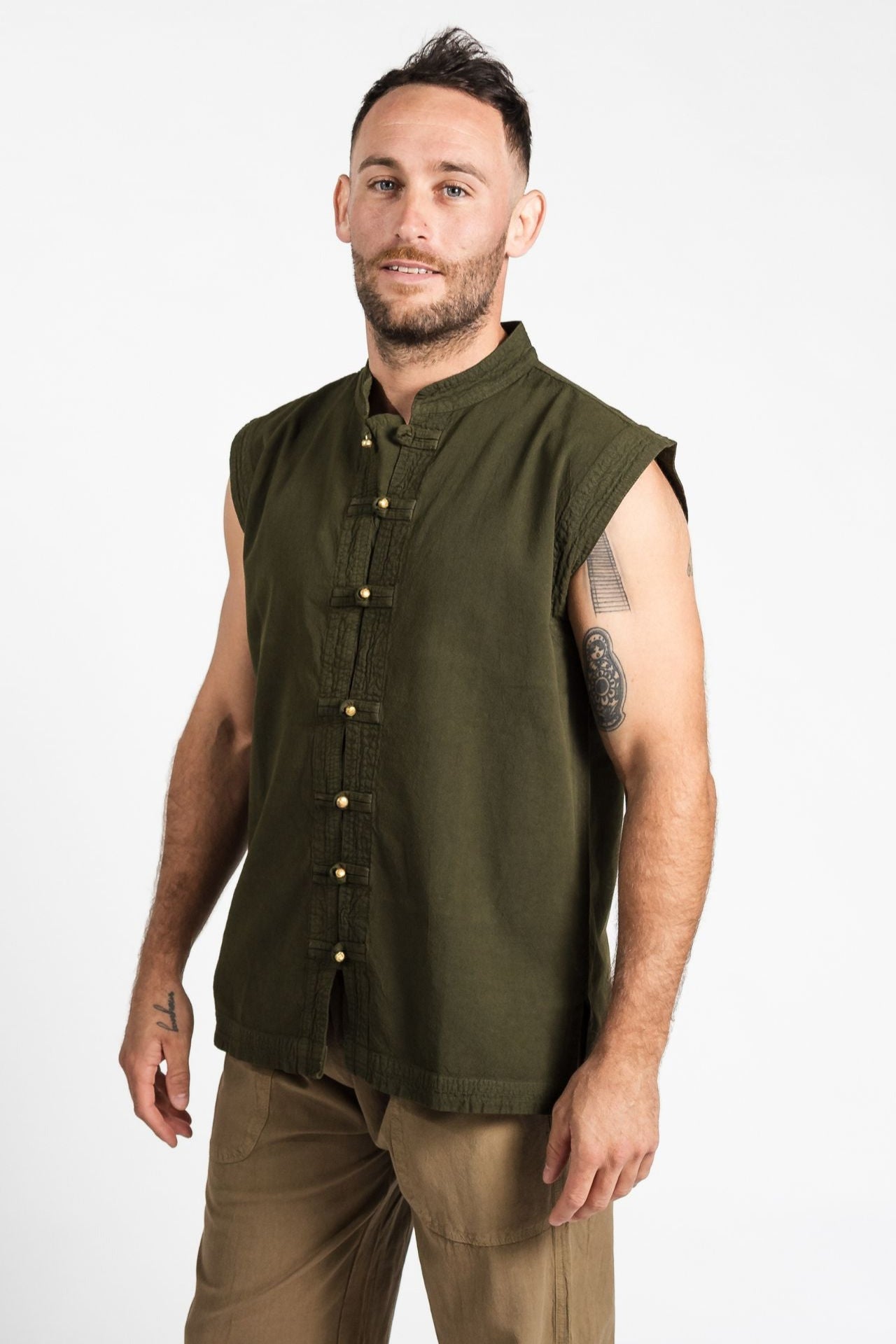 Surya Australia Ethical Cotton 'Lhasa' Shirt for men made in Nepal - Green