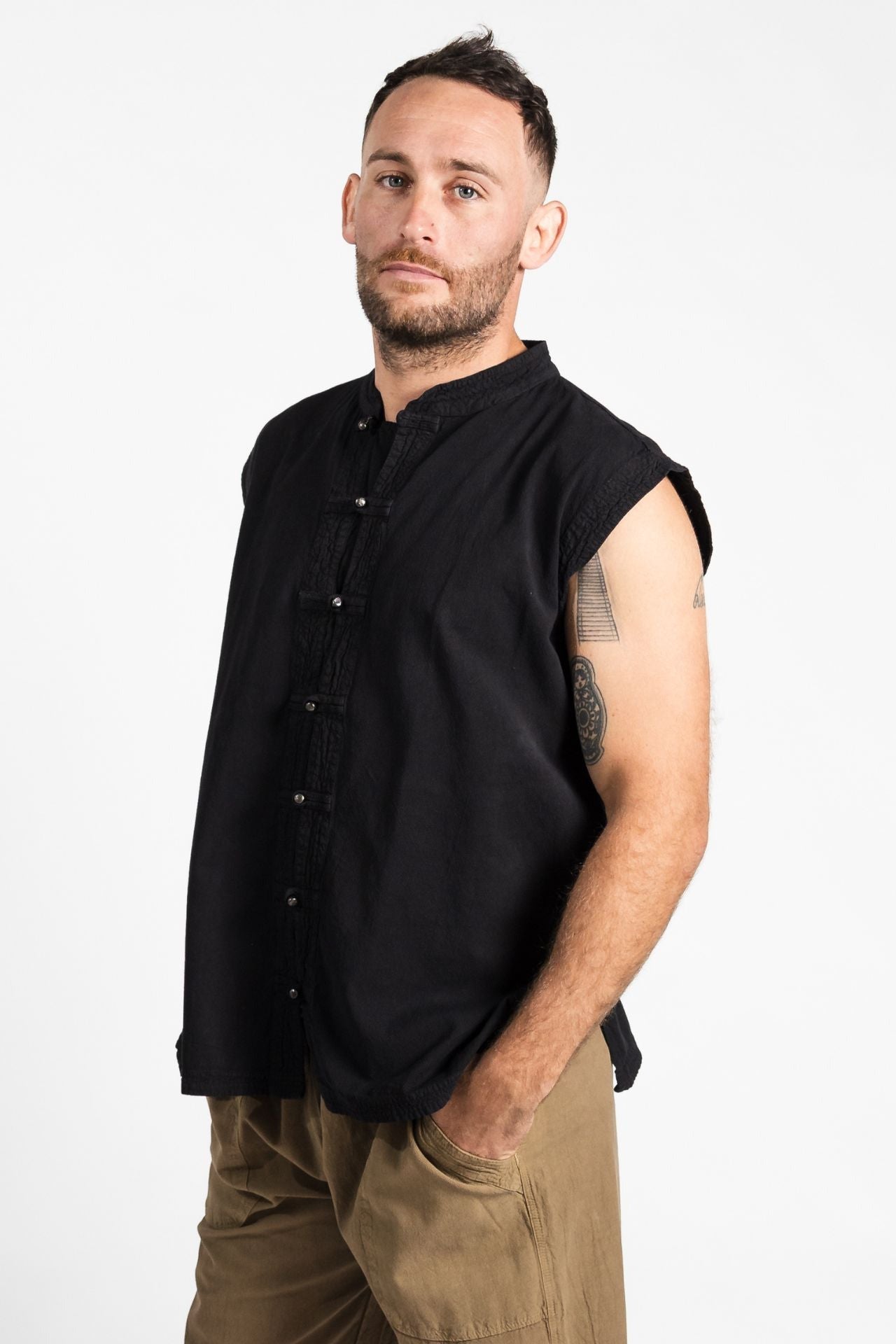 Surya Australia Ethical Cotton 'Lhasa' Shirt for men made in Nepal - Black