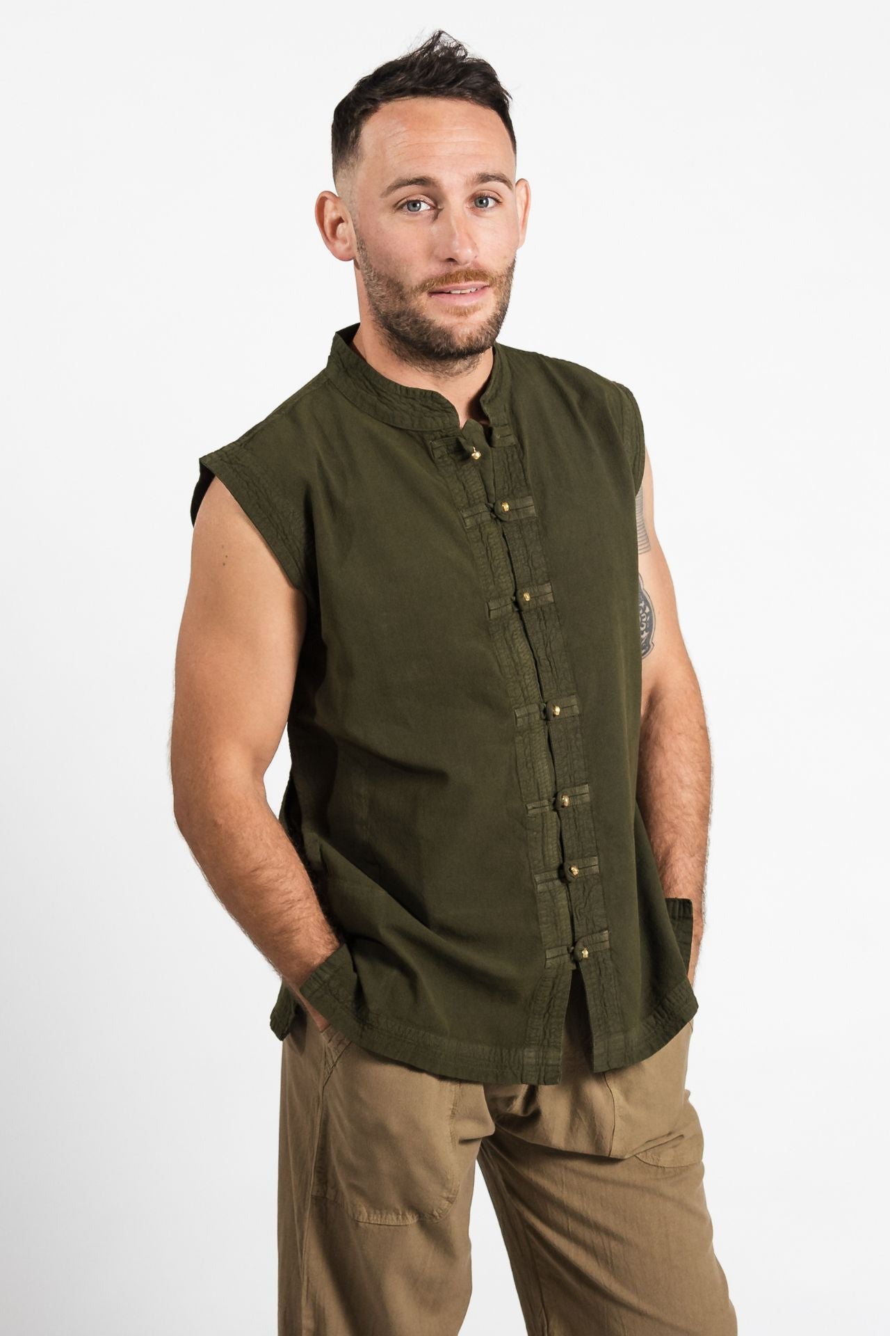 Surya Australia Ethical Cotton 'Lhasa' Shirt for men made in Nepal - Green