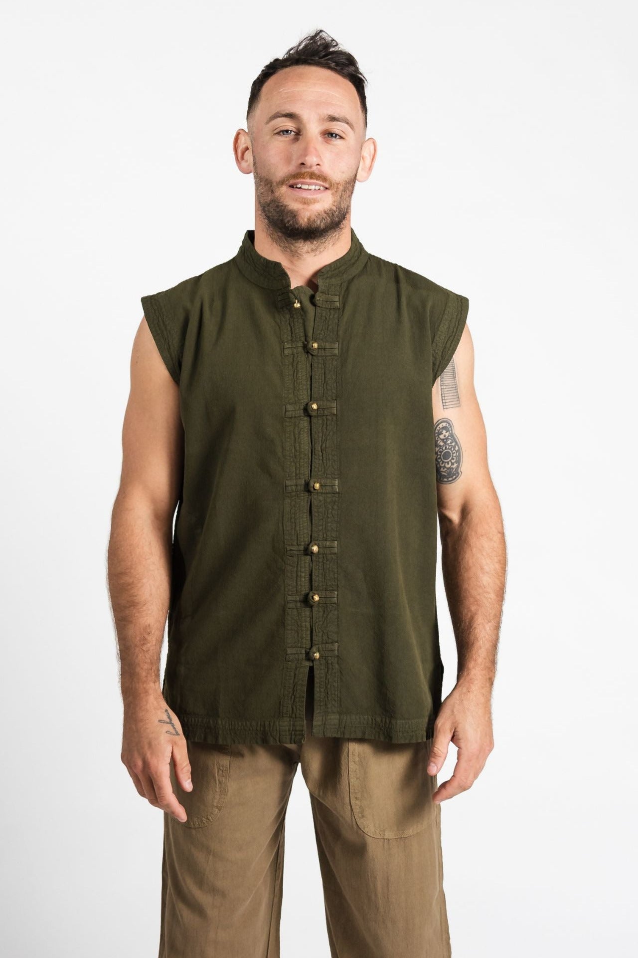 Surya Australia Ethical Cotton 'Lhasa' Shirt for men made in Nepal - Green