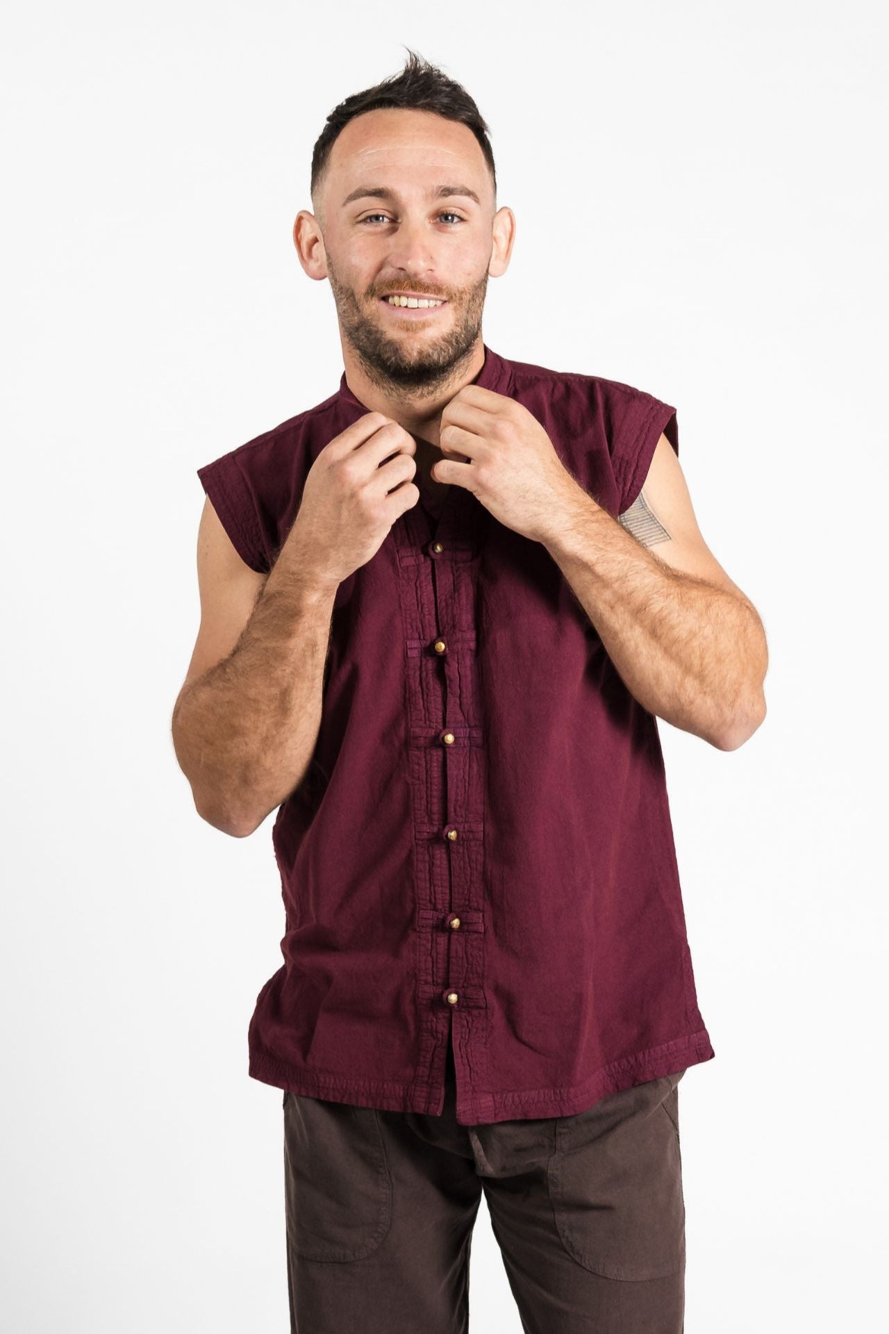 Surya Ethical Cotton 'Lhasa' Shirt for men - Wine