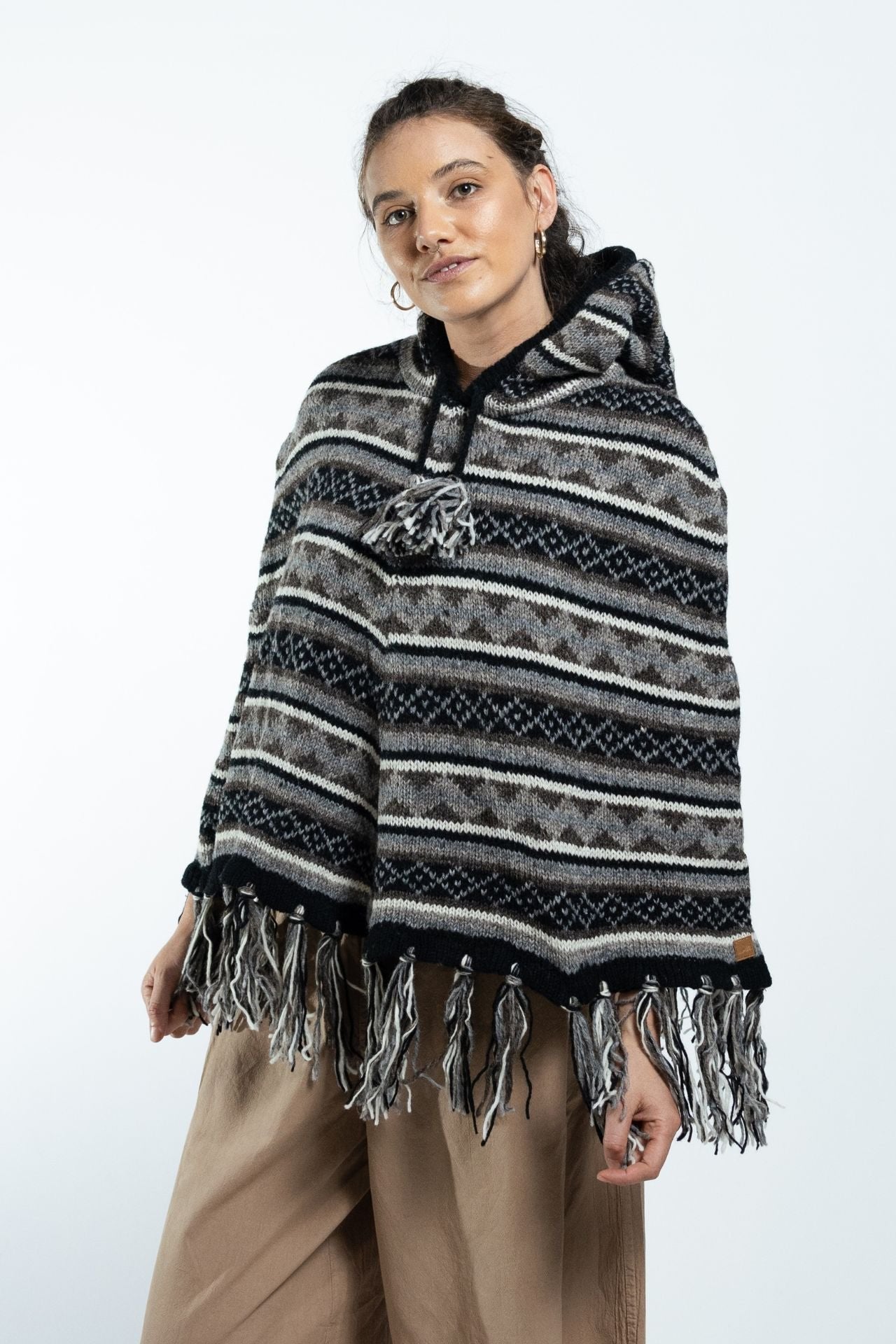 Surya Australia Ethical Wool Poncho made in Nepal - Grey