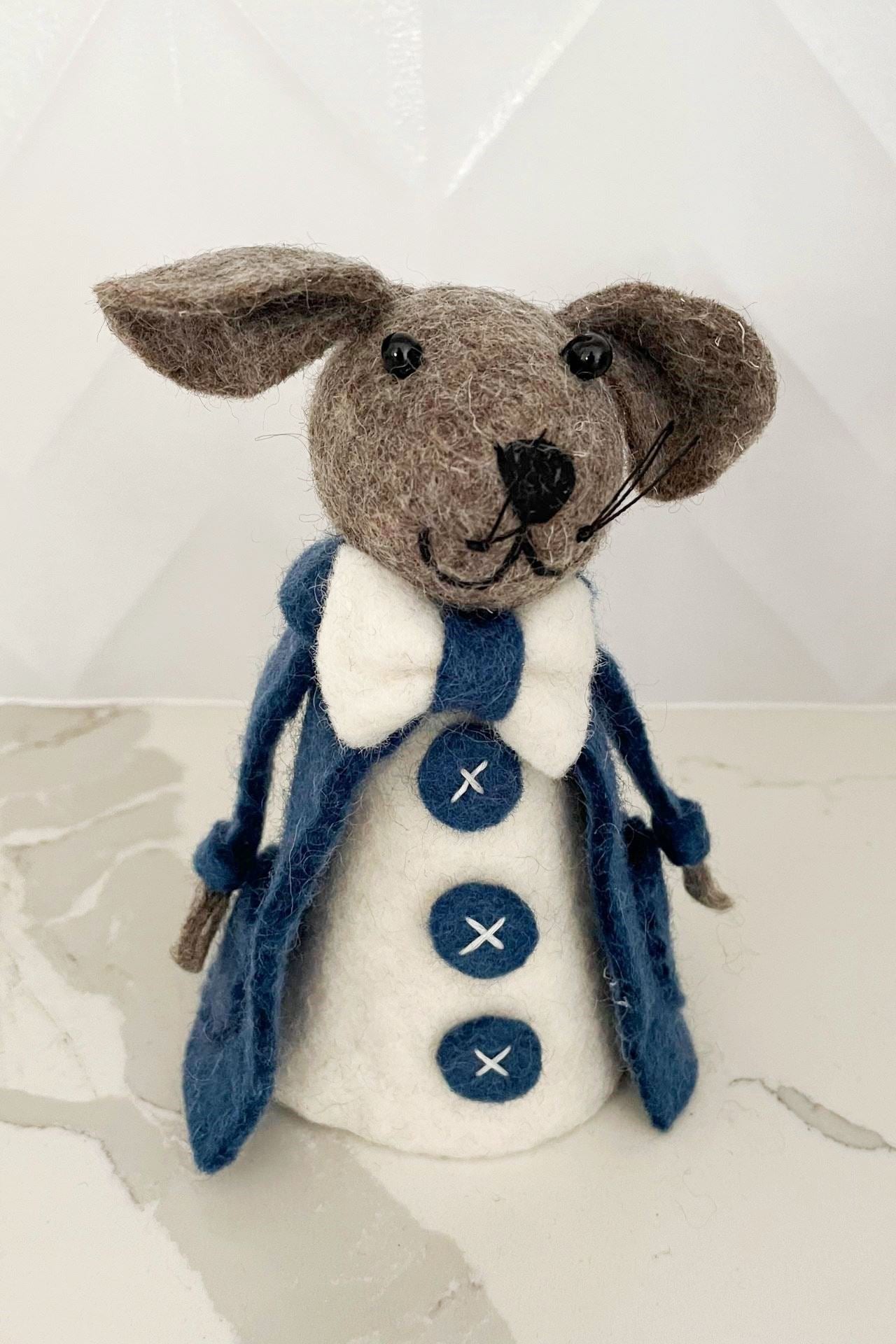Surya Australia Ethical Wool Felt 'Fancy Mouse Family' - Pa