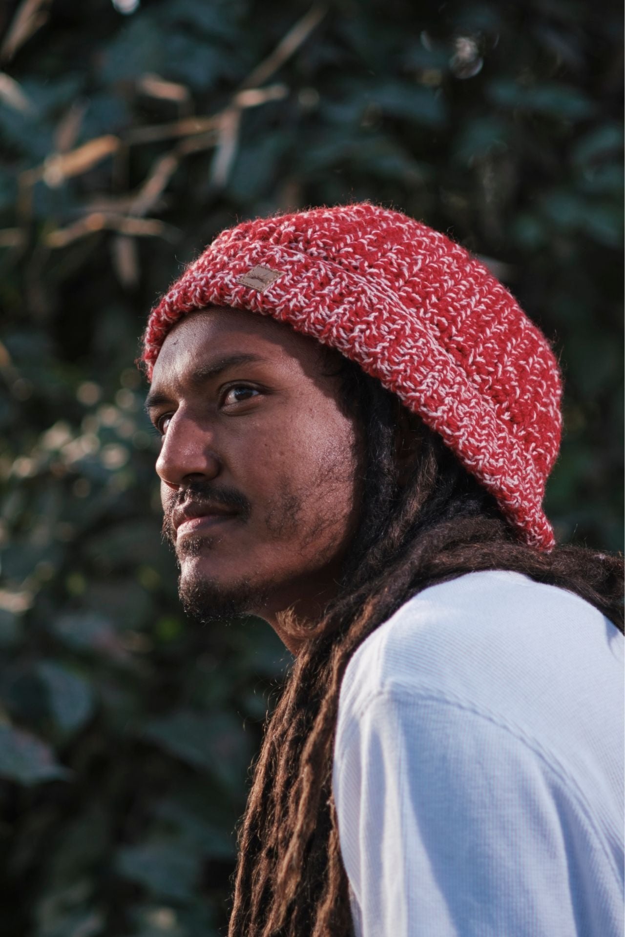 Surya Australia Ethical Merino Wool Beanie from Nepal for men - Red