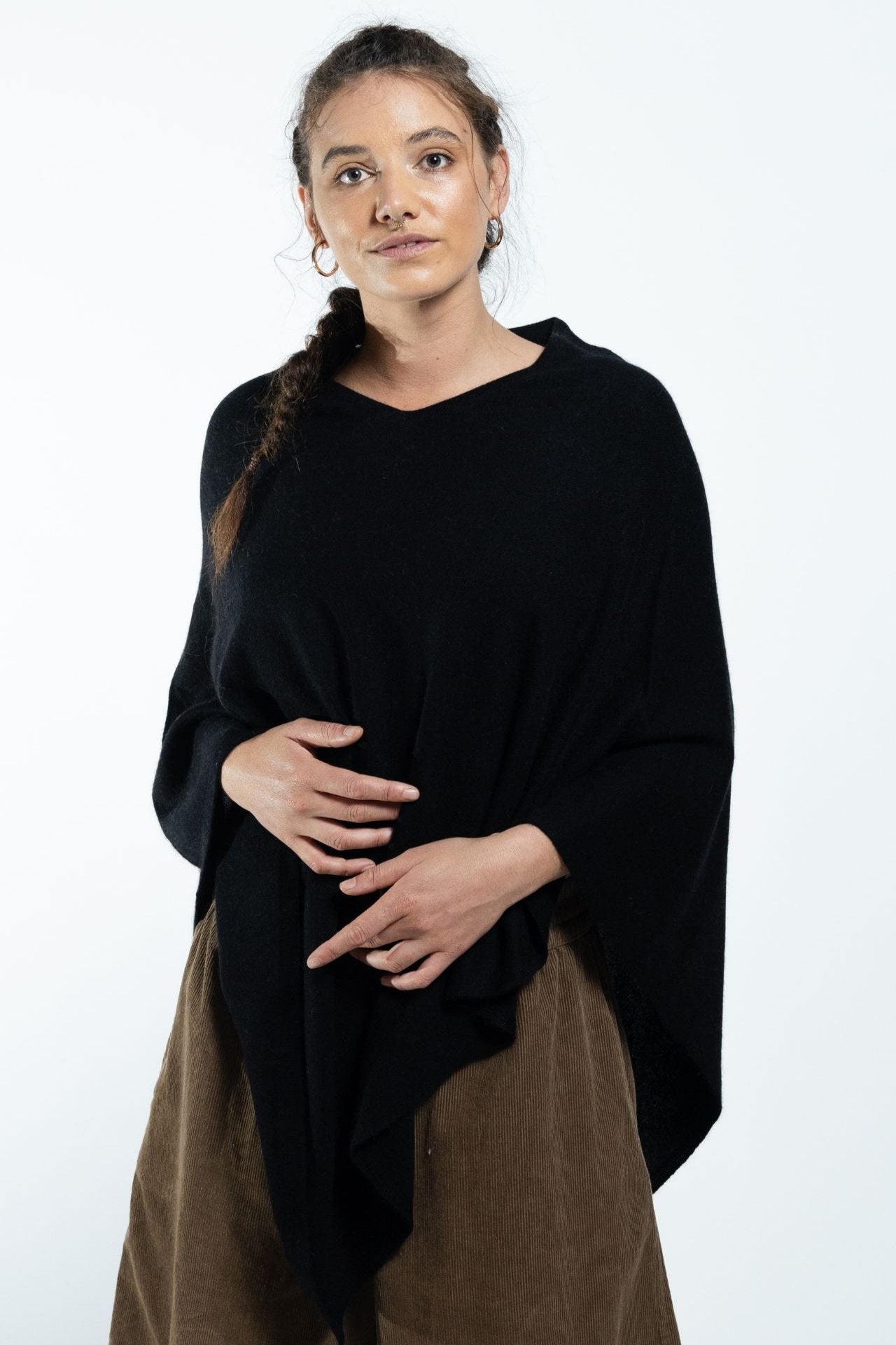 Surya Australia Ethical Cashmere Poncho made in Nepal - Black