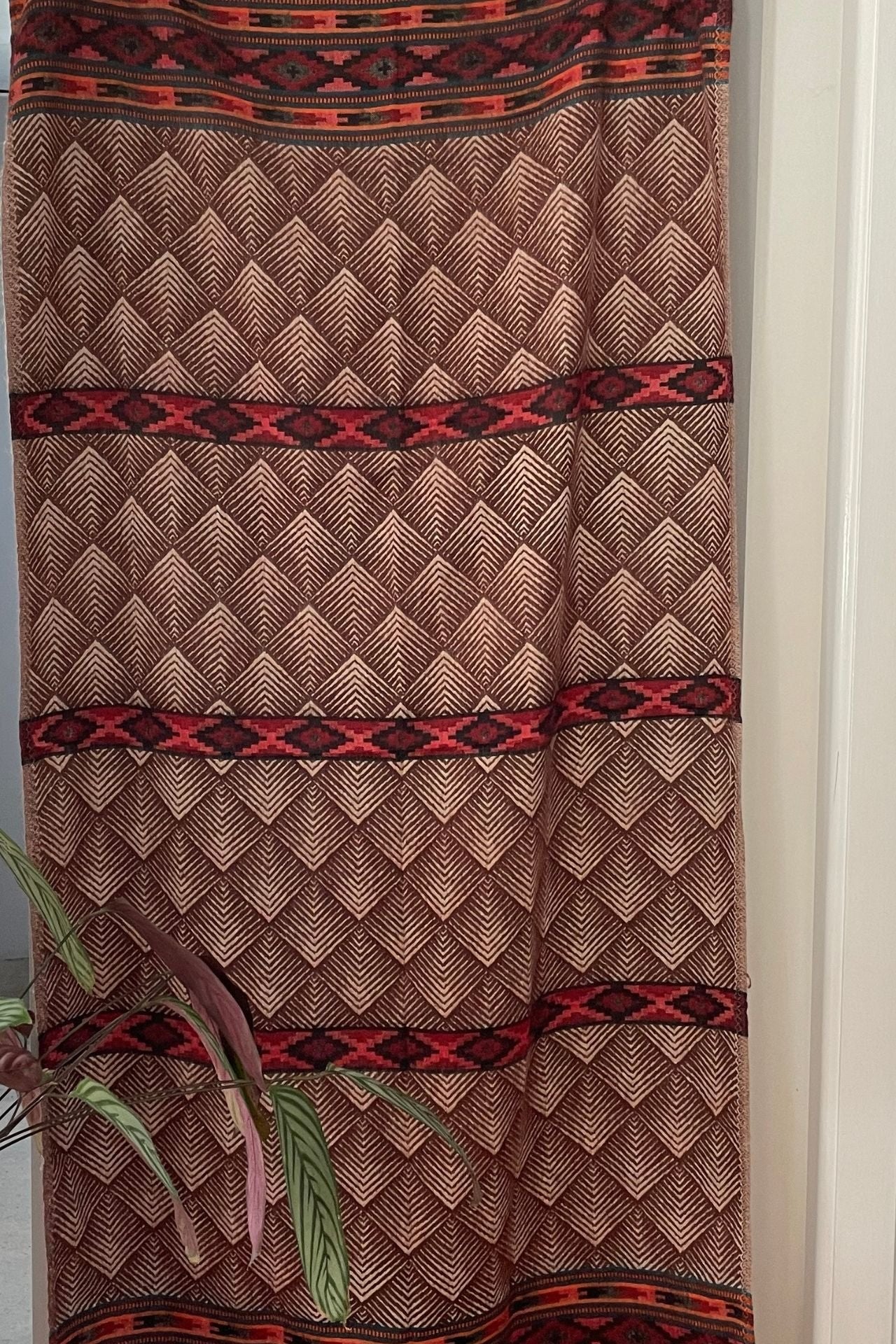 Surya Australia Ethical Tibetan Throw Rugs made in Nepal - Maroon