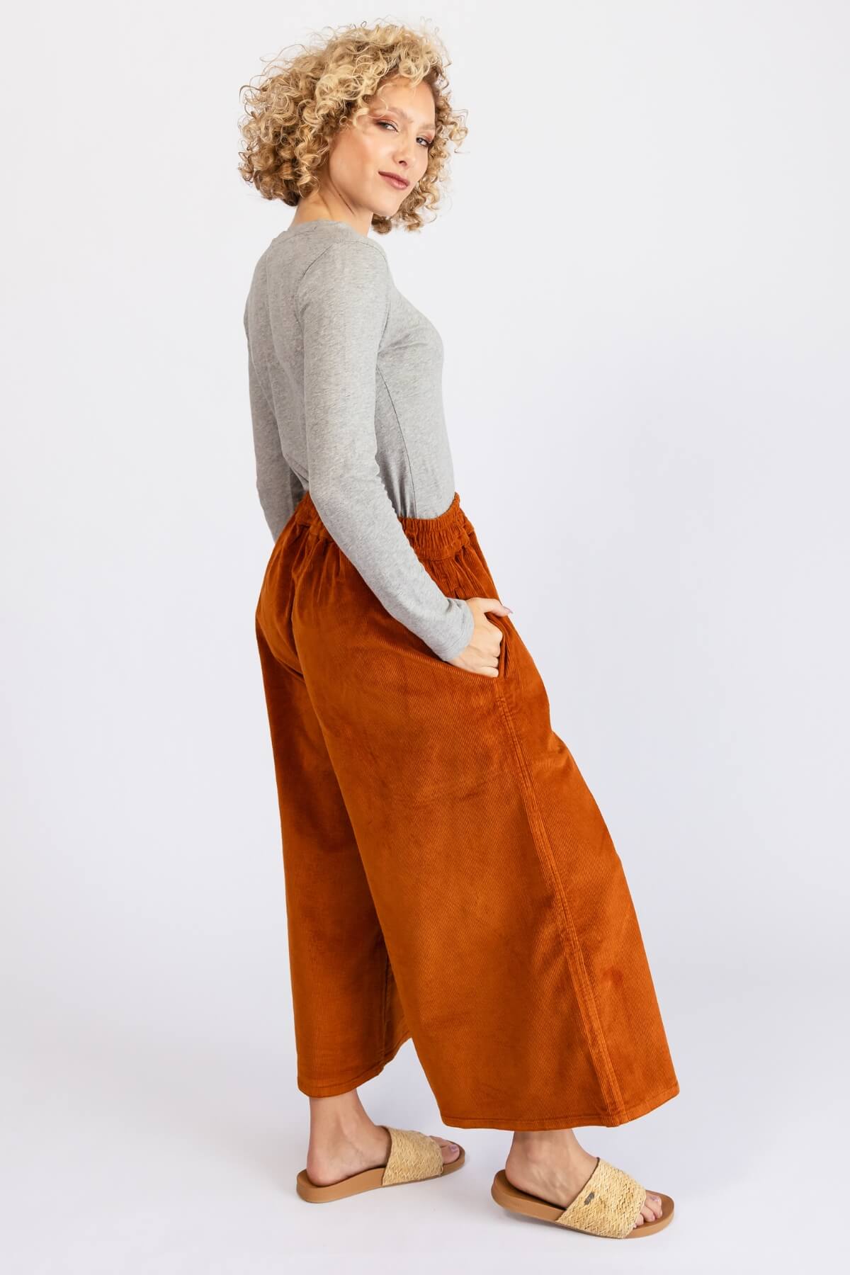 Surya Corduroy Pants - with practical pockets