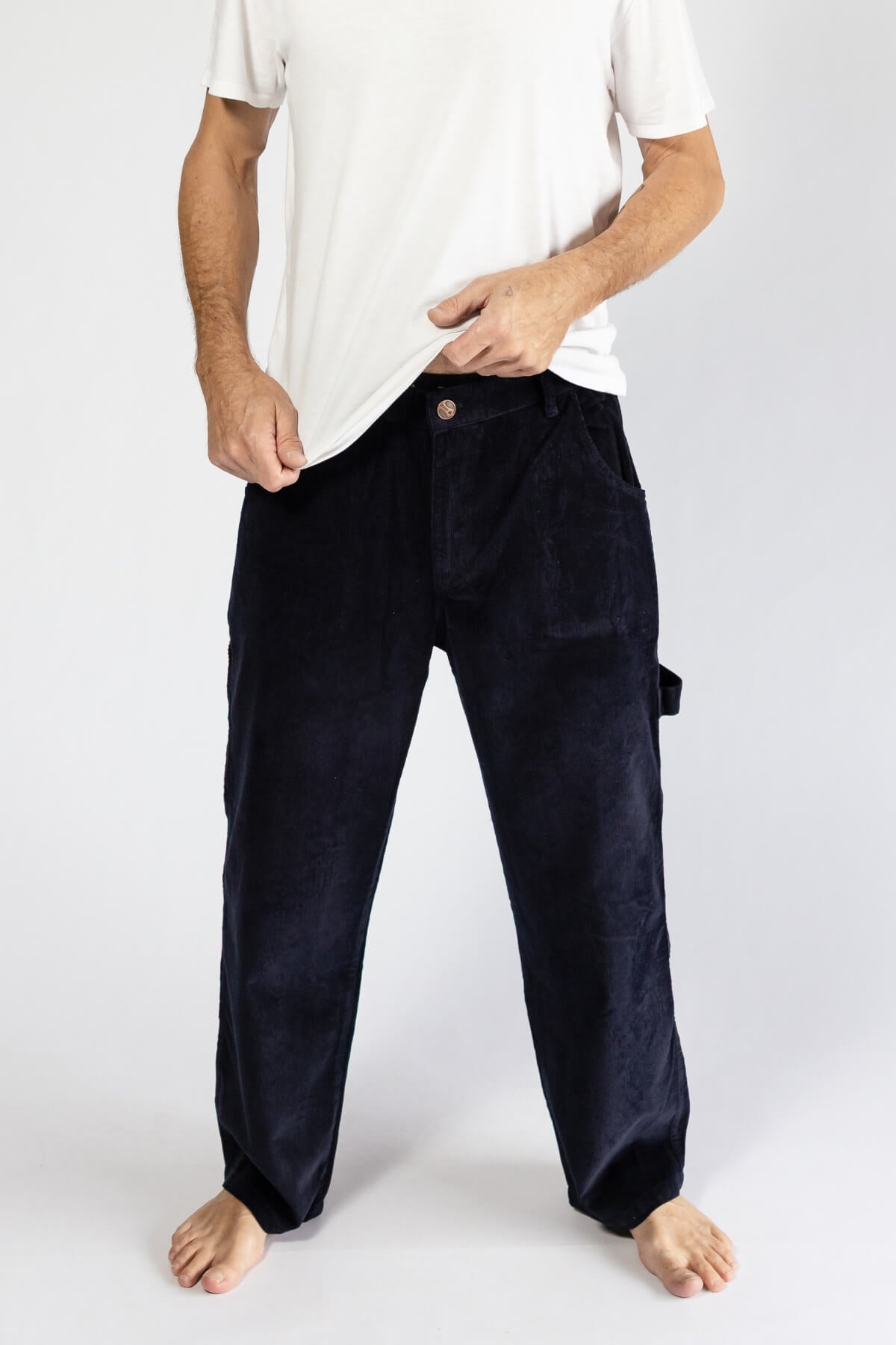 Surya Men's Cotton Corduroy Pants - waist detail