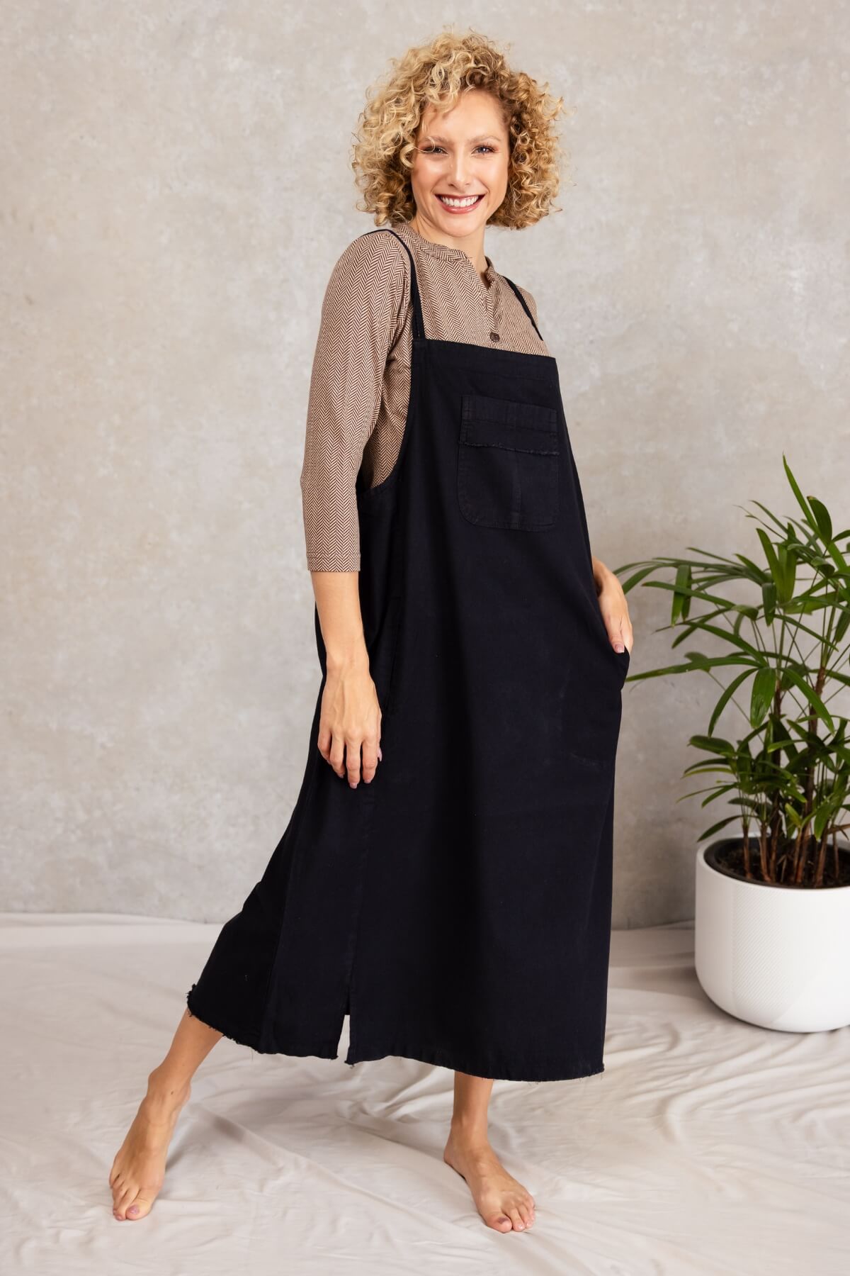 Surya Cotton Sirena Pinafore | Black