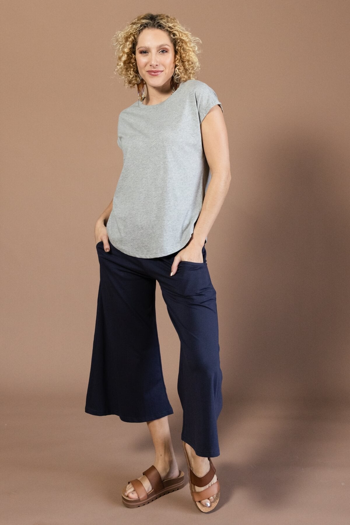 Surya Organic Cotton Cropped Pants - with two hip pockets