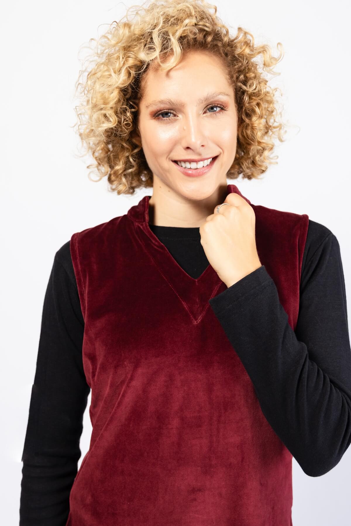 Surya Organic Cotton Velvet Pinafore - neckline detail