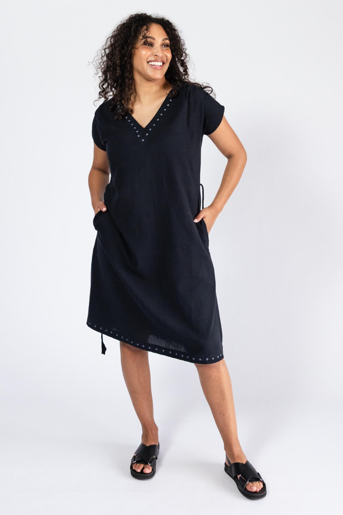 Surya Everyday Lightweight Cotton Dress - Black