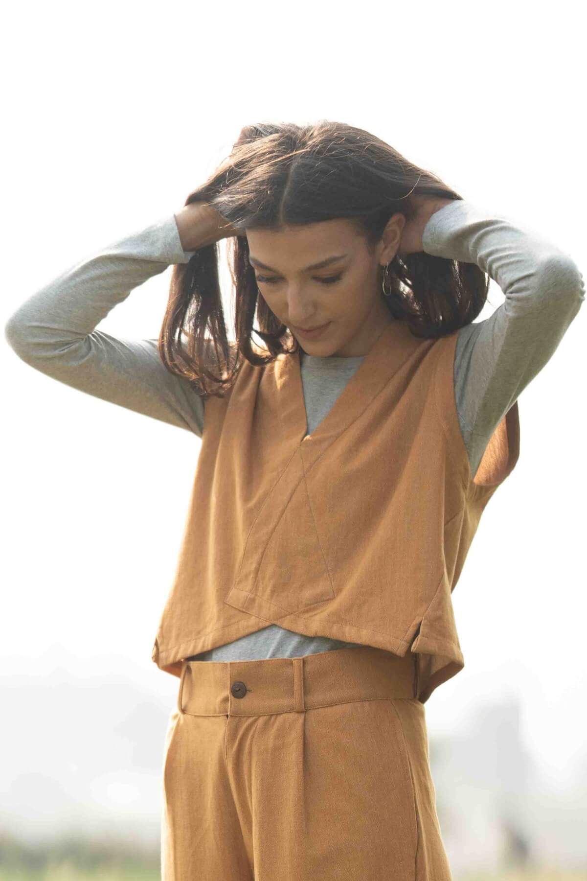 Surya Organic Denim Ayumi Vest - Mustard colour