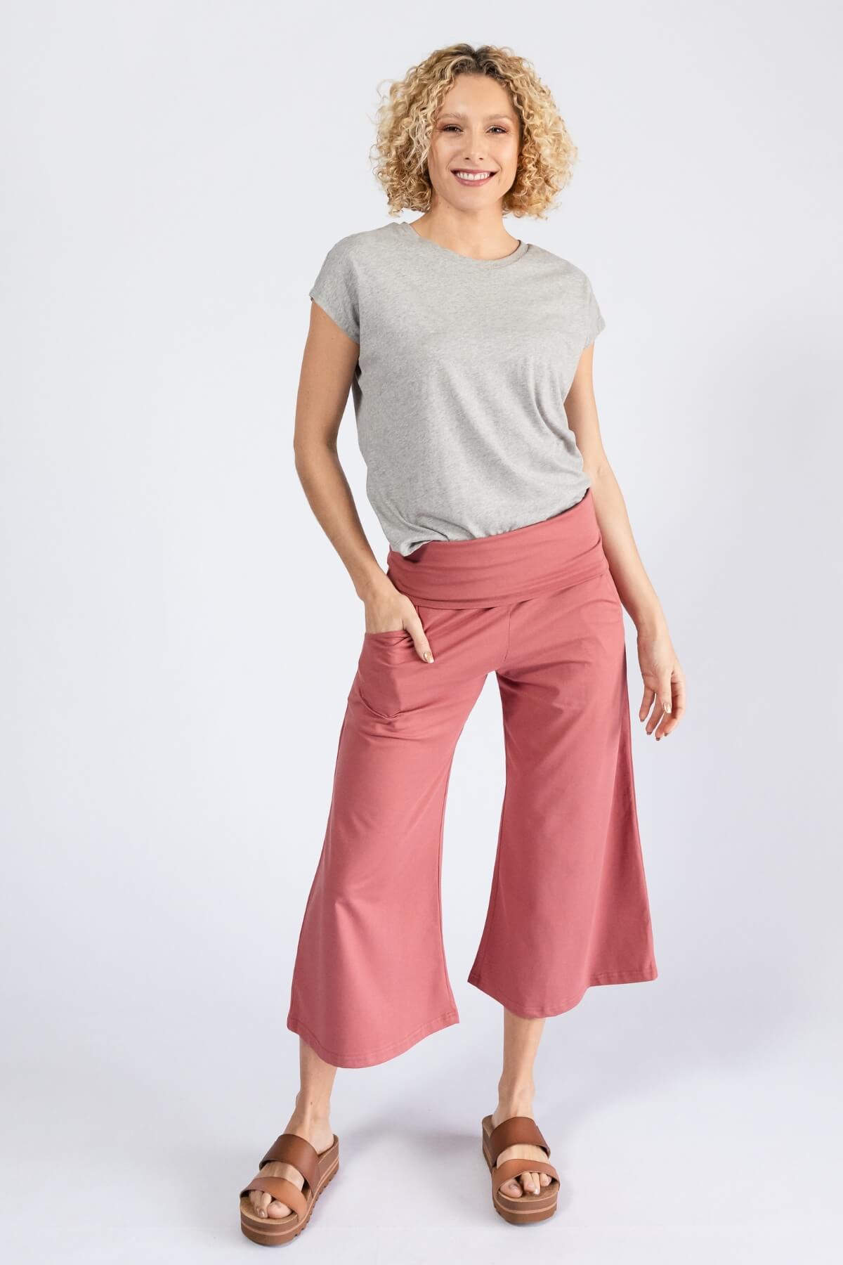 Surya Organic Cotton Cropped Freedom Pants - Sundae Pink COlour