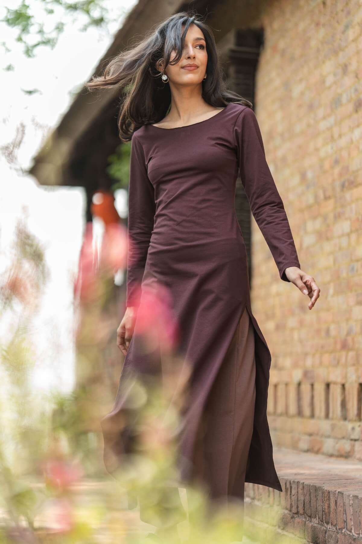 Surya Organic Cotton 'Sarita' Dress - wide, round neckline detail