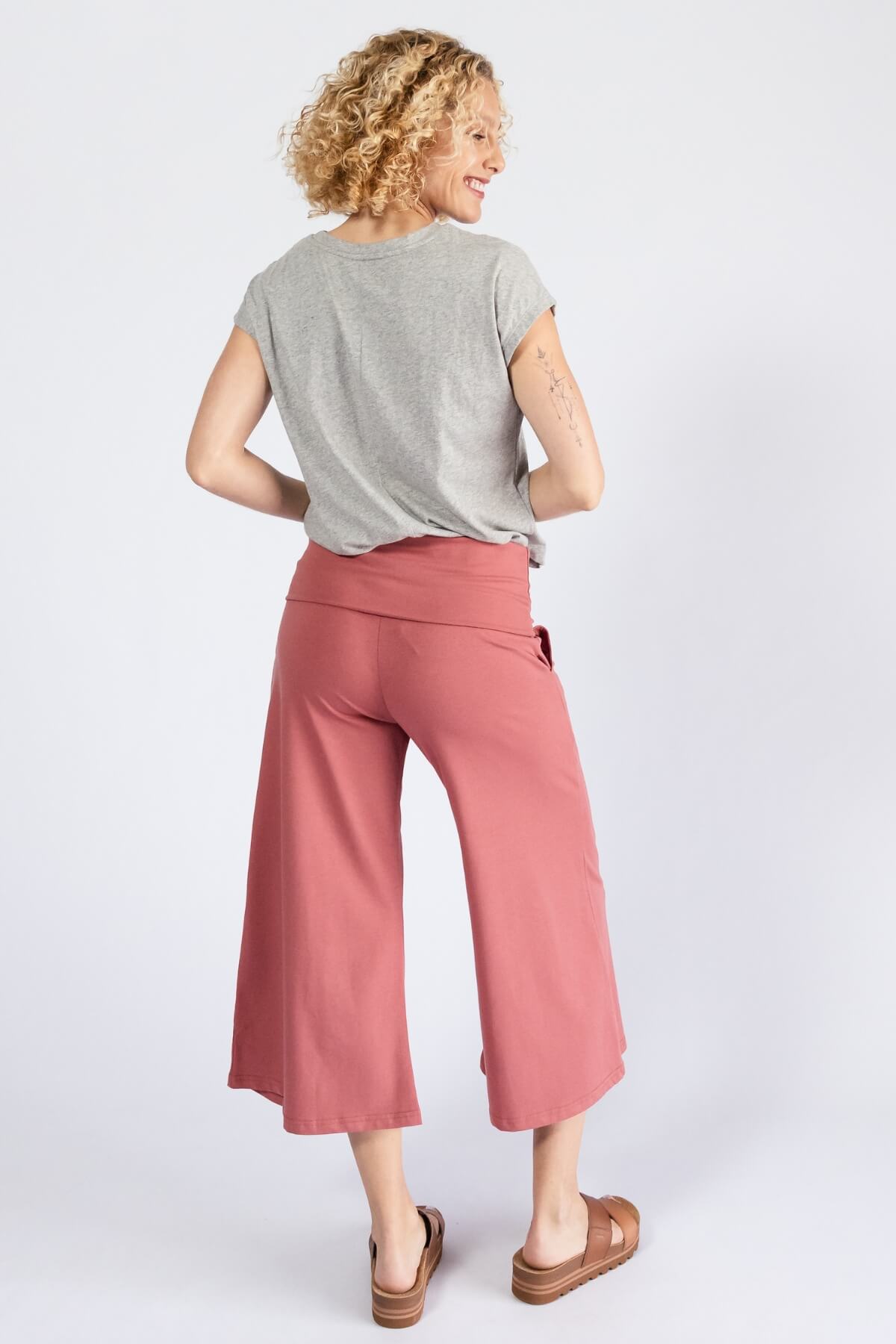 Surya Organic Cotton Cropped Freedom Pants - rear view