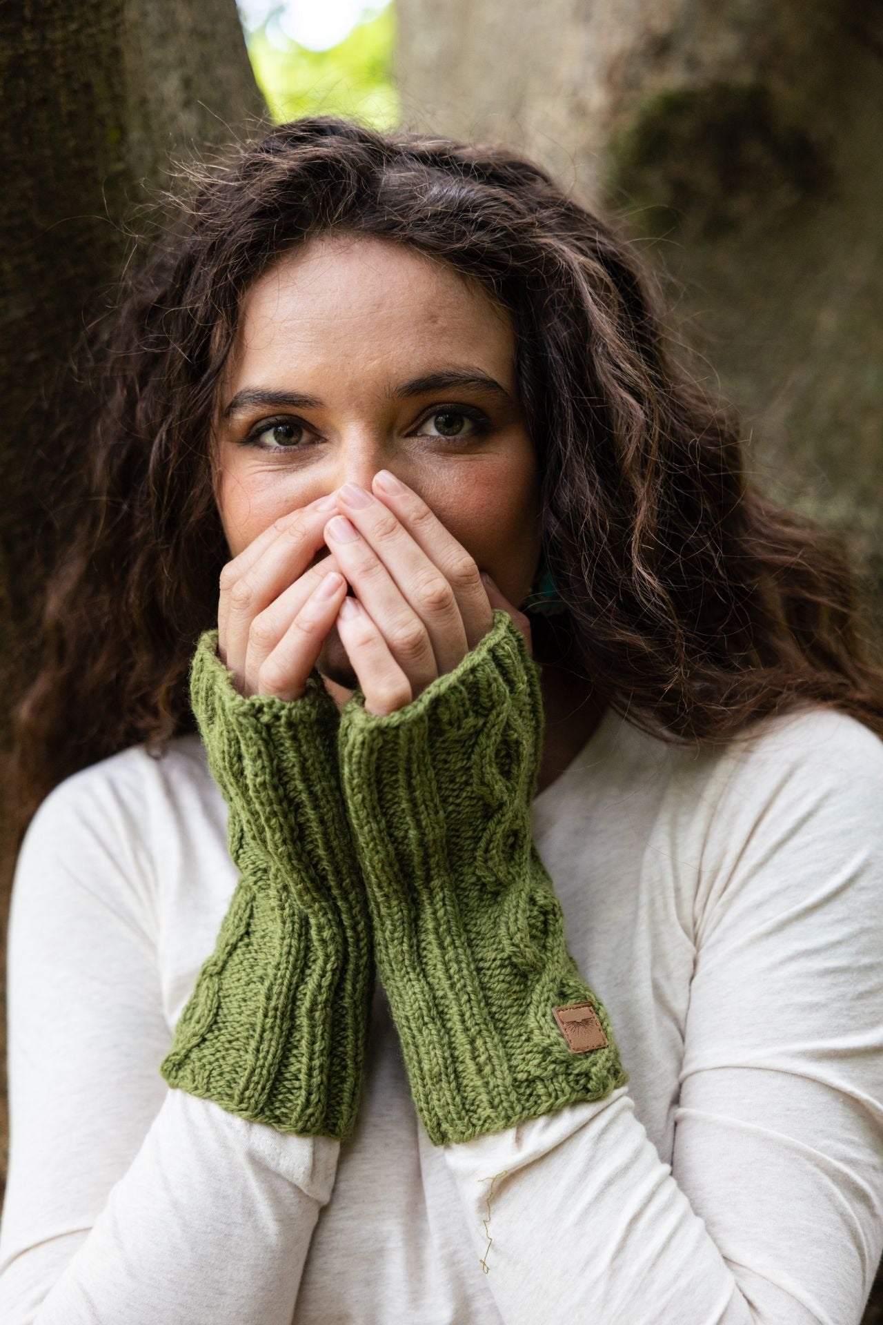 Surya Australia Ethical Merino Wool Arm Warmers made in Nepal - Green