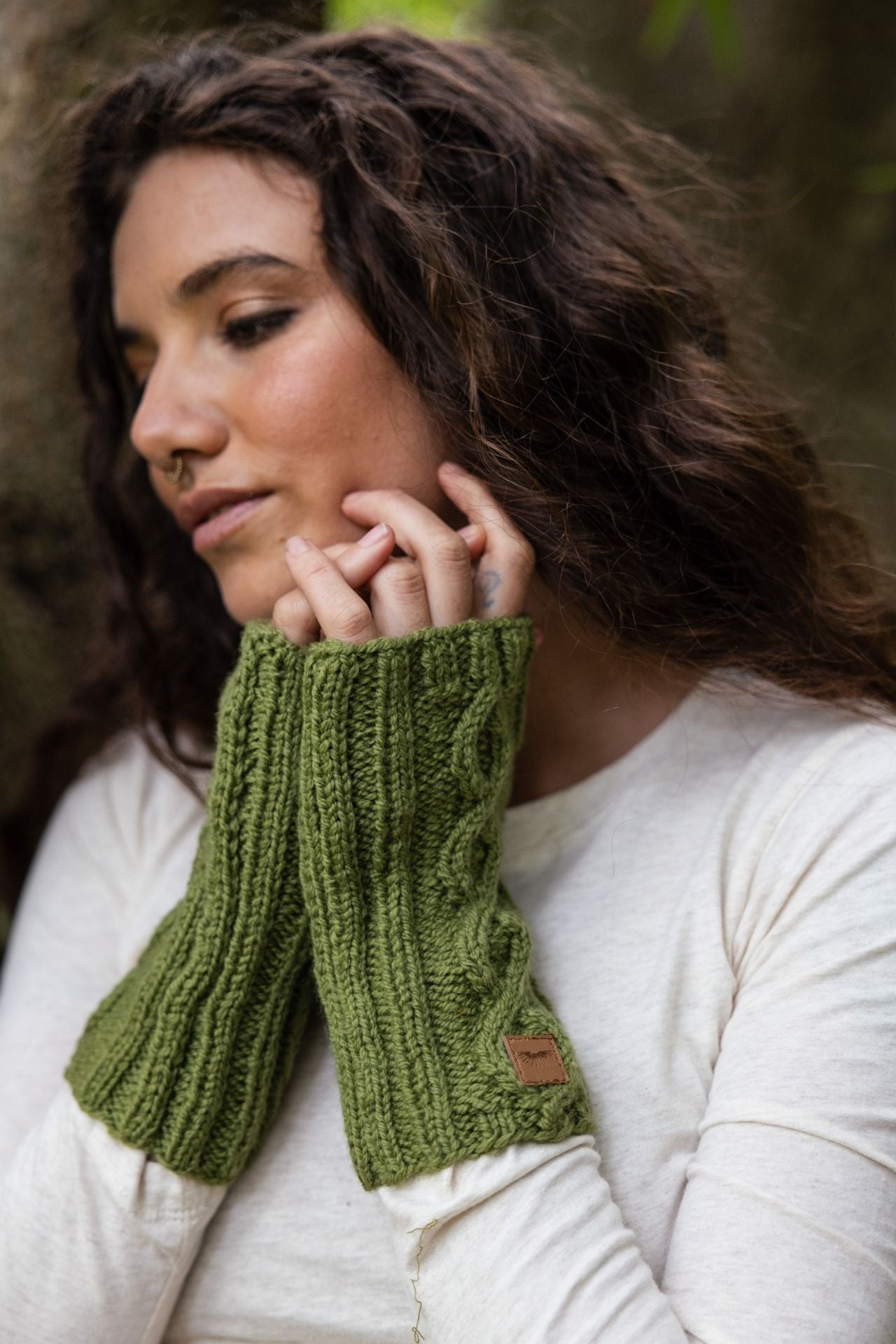 Surya Australia Ethical Merino Wool Arm Warmers made in Nepal - Green