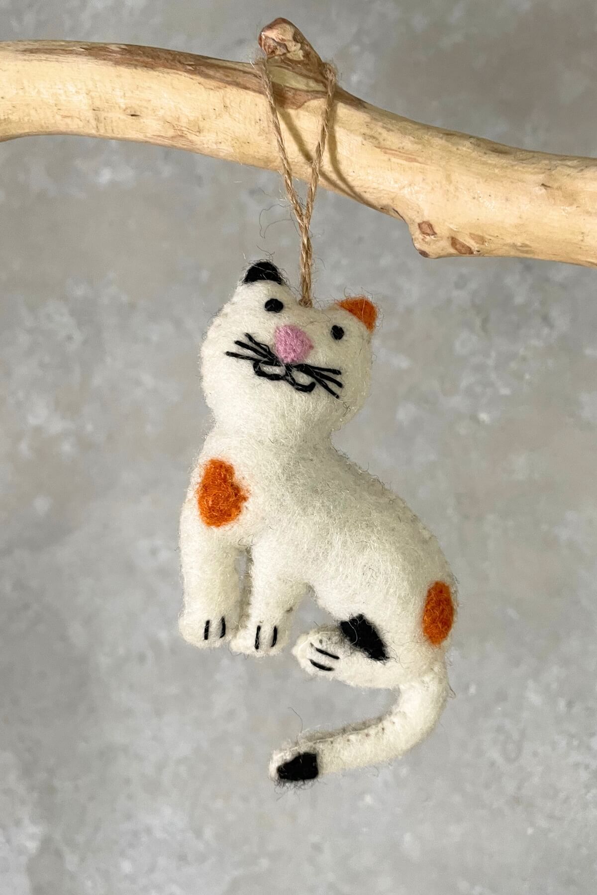 Surya Wool felt Hanging Cat - White with Orange Spots