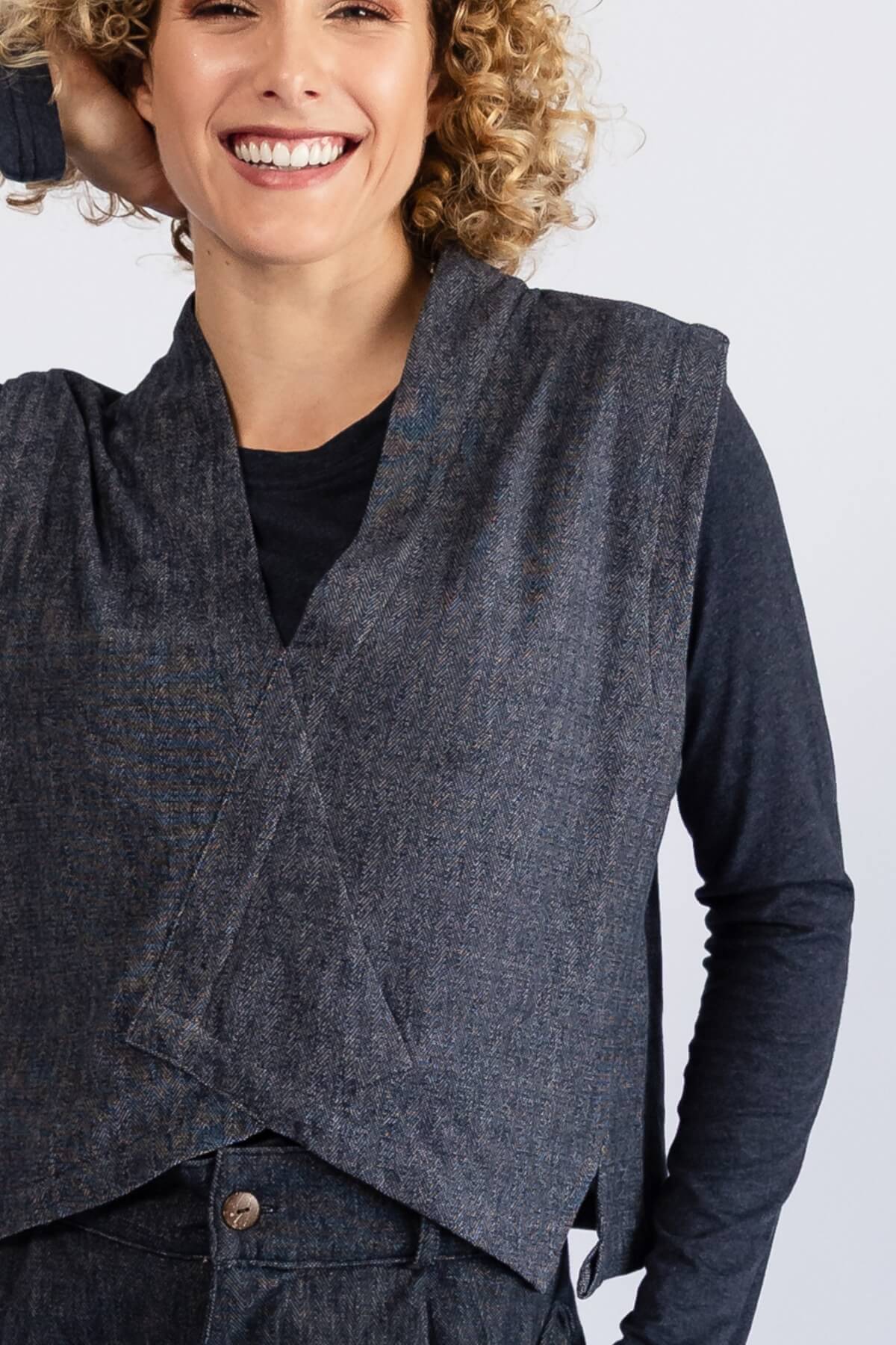 Surya Organic Denim Ayumi Vest - fabric detail