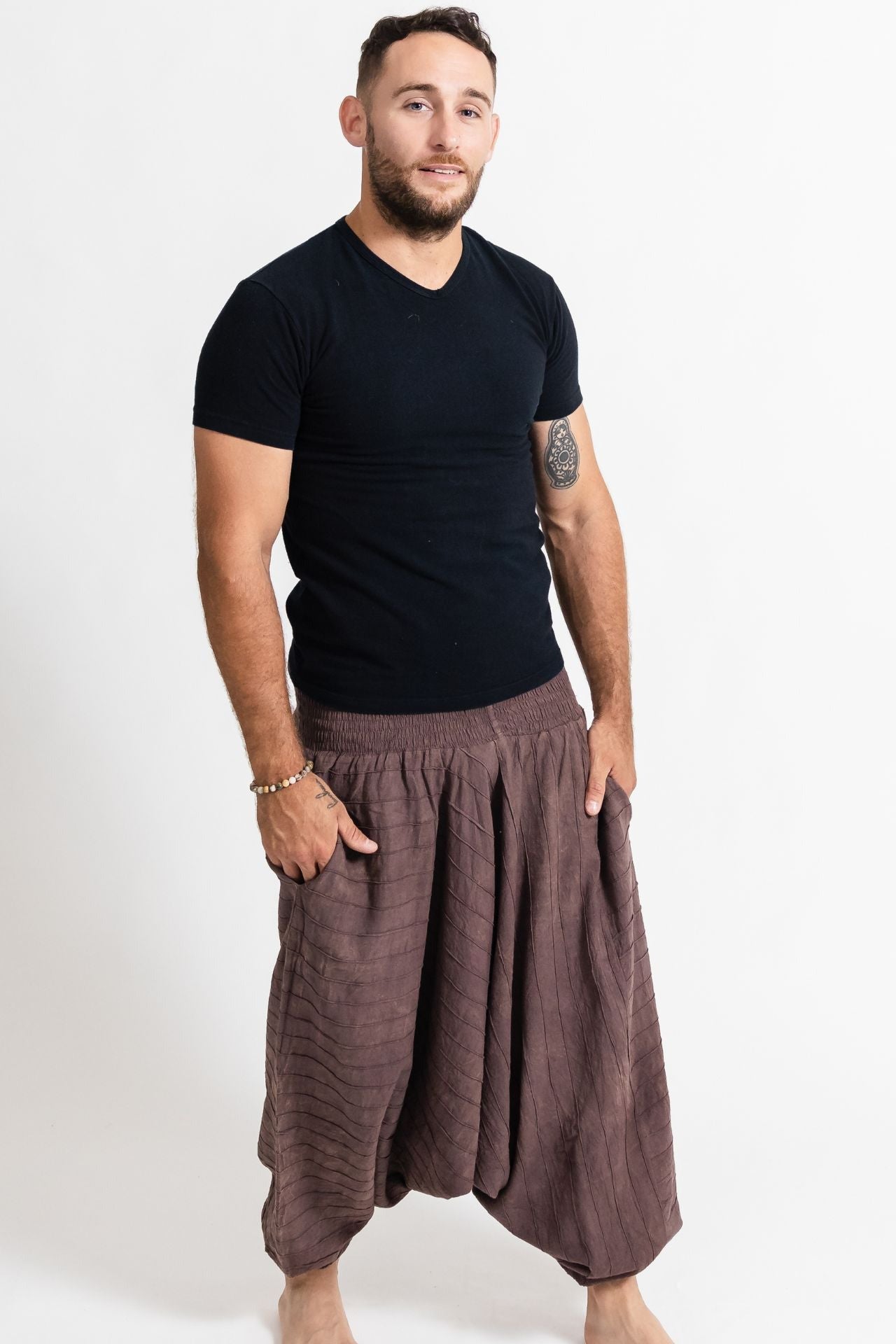 Surya Australia Earthy Cotton Aladdin Pants for men from Nepal - Brown