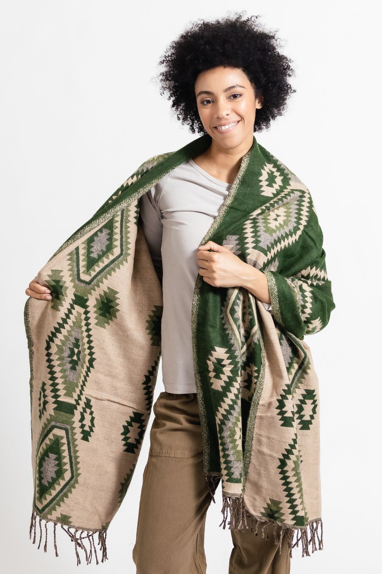 Surya Australia Ethical Nepalese Throw Rugs - Green