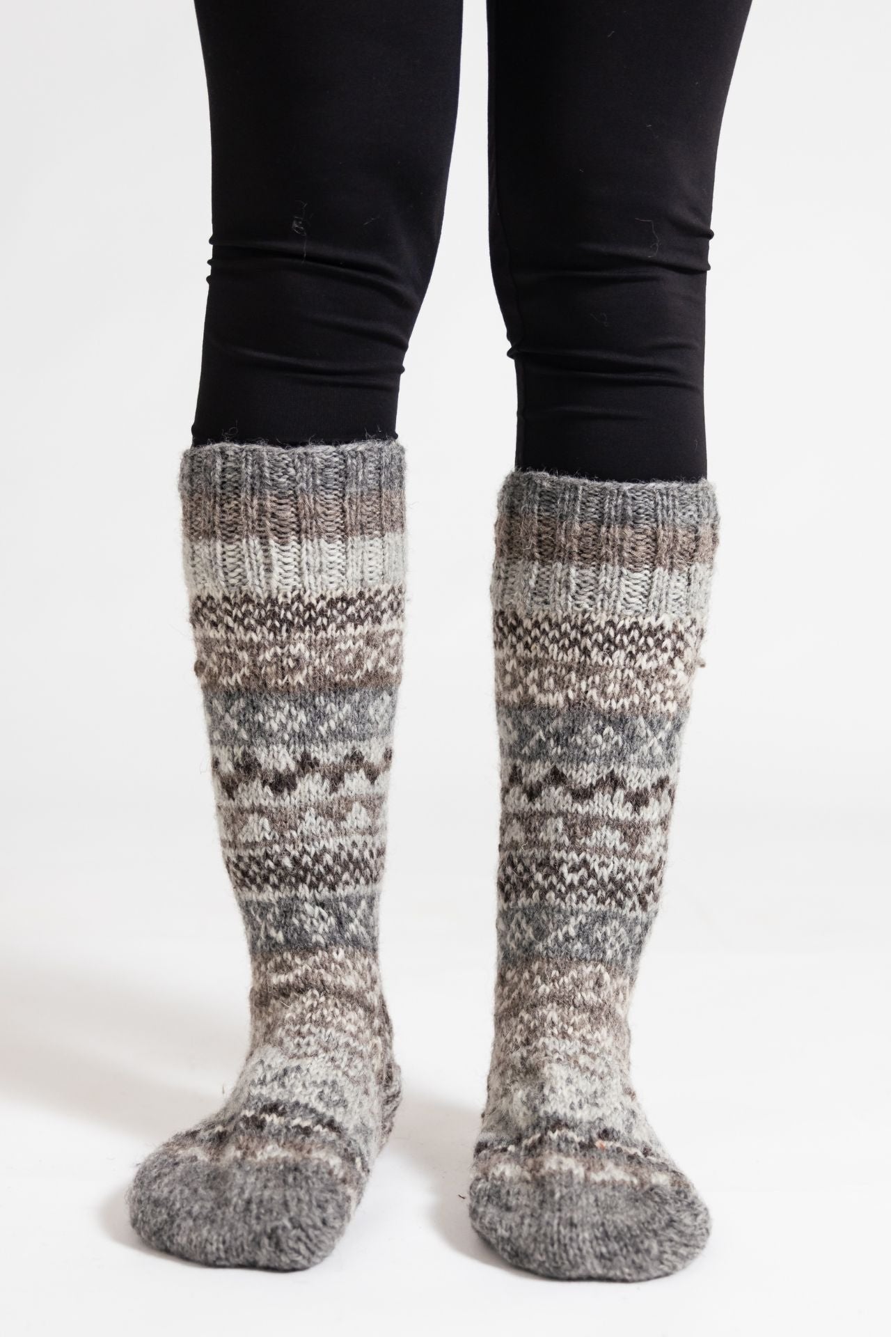 Surya Australia Wool Socks hand knitted in Nepal - Grey