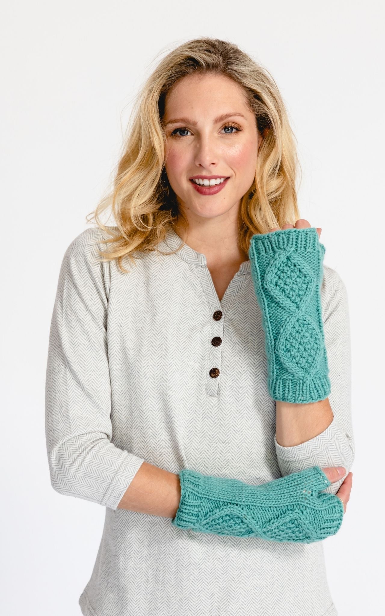 Surya Australia Ethically made Merino wool hand warmers from Nepal - aqua