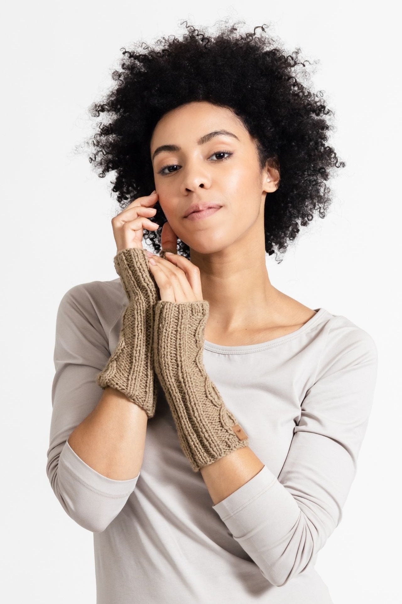 Surya Australia Ethical Merino Wool Arm Warmers made in Nepal - Taupe