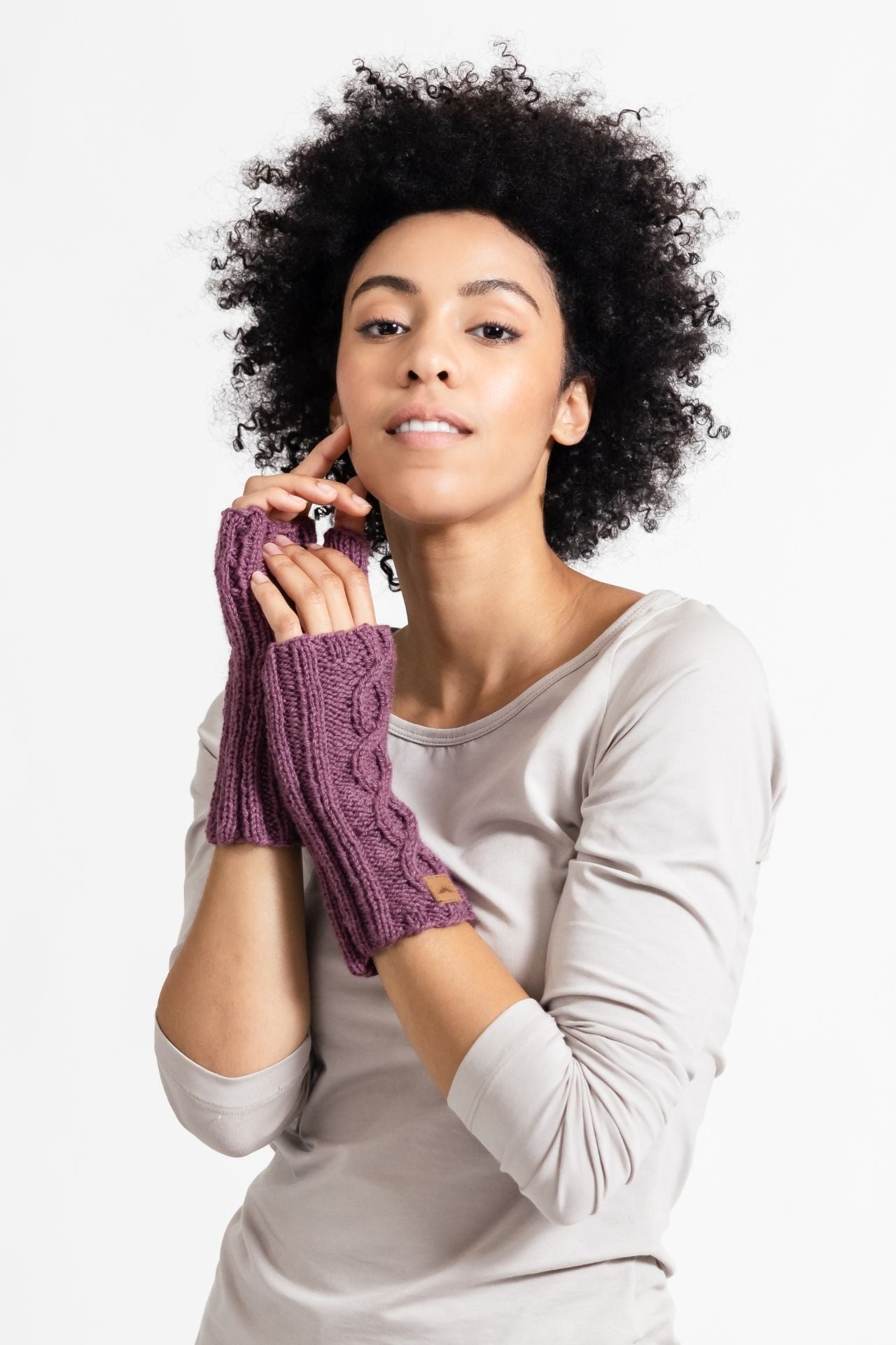 Surya Australia Ethical Merino Wool Arm Warmers made in Nepal - Dusty Mauve