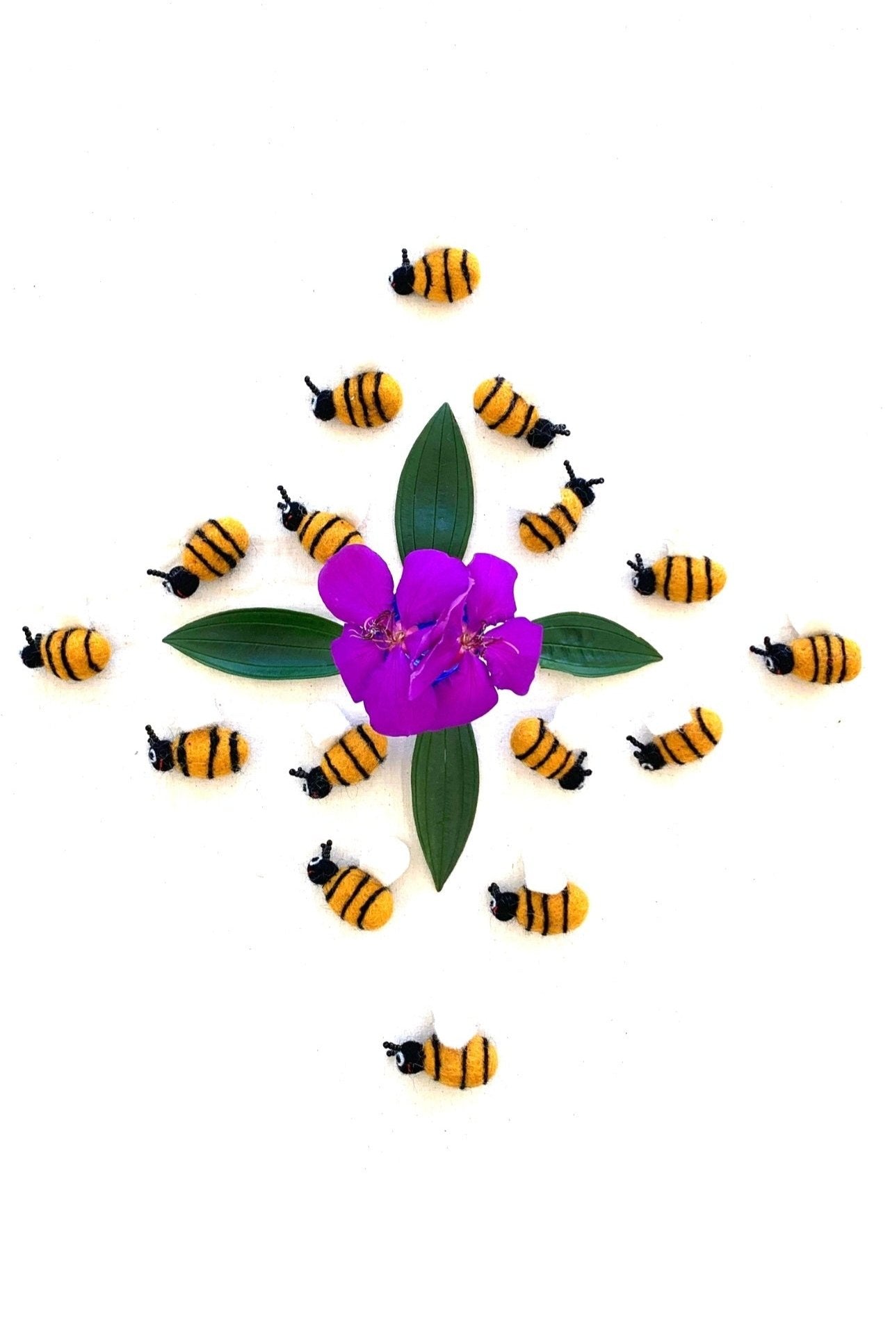 Surya Australia Felt Loose Bees from Nepal