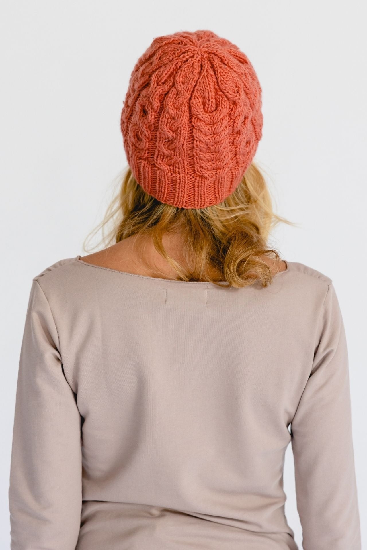 Surya Australia Ethical Cable Knit Merino Wool Beanie from Nepal - Tangerine