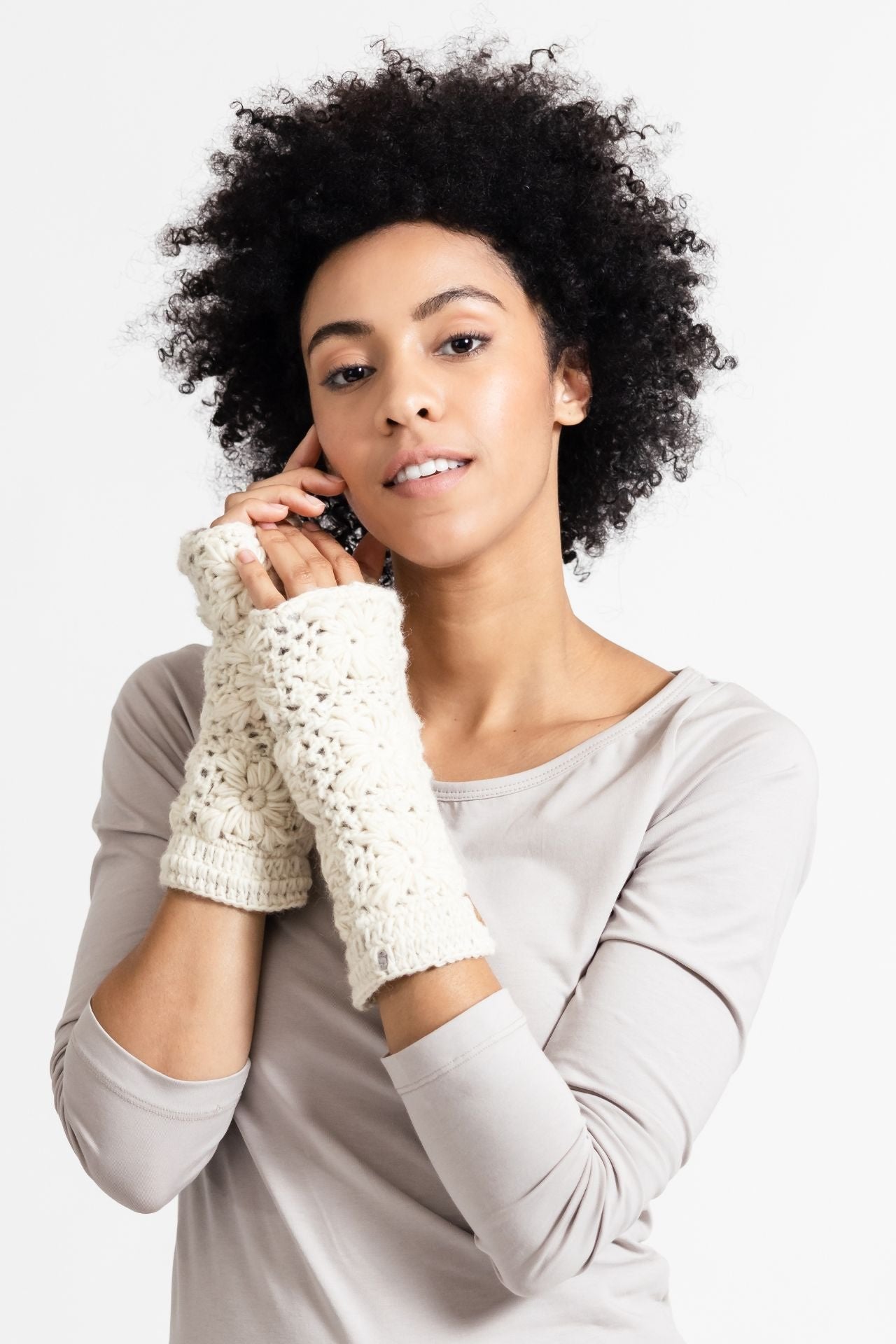 Surya Australia Woolen Hand warmers from Nepal - Natural