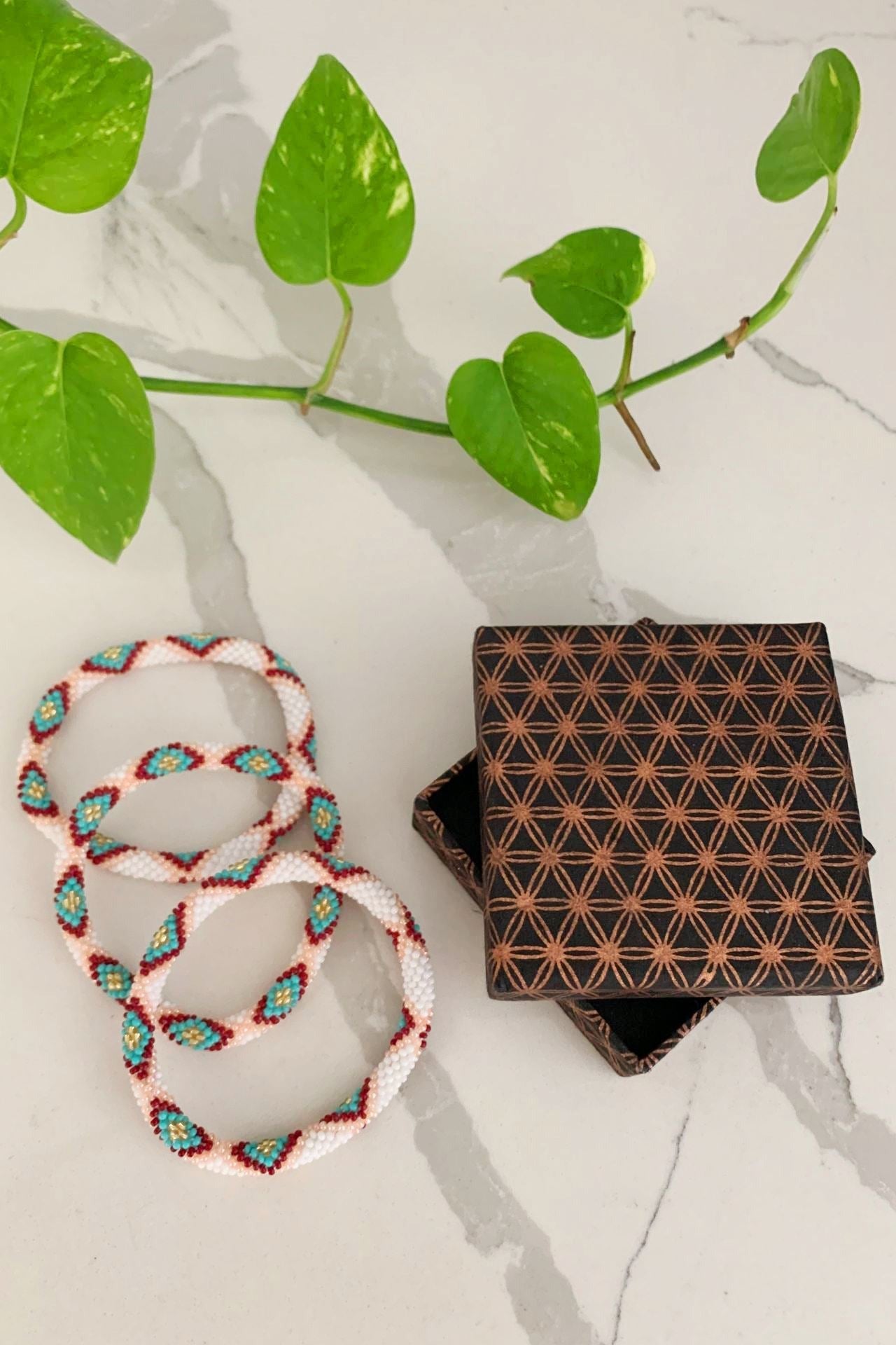 Surya Australia Rolling Beaded Bracelet made in Nepal - Ecury