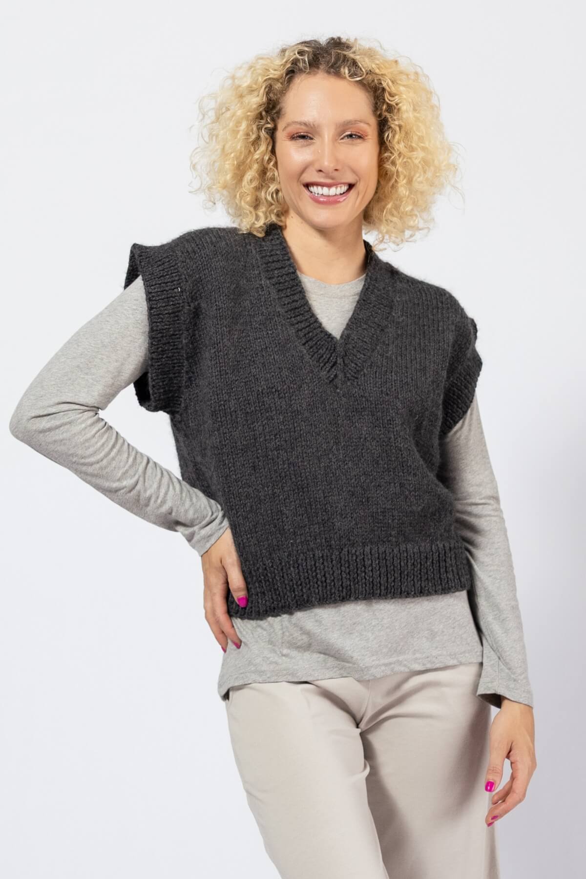 Cruelty Free Merino Wool Vests for Women - Charcoal