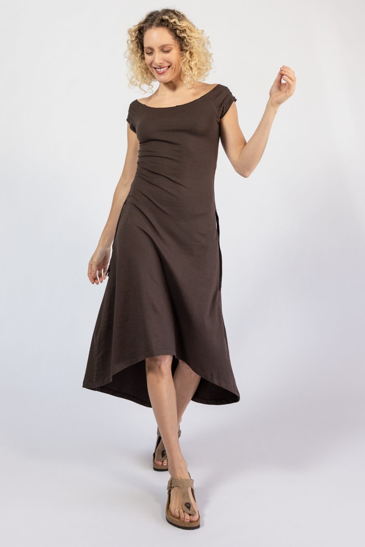 Surya organic cotton asymmetrical dress - chocolate colour
