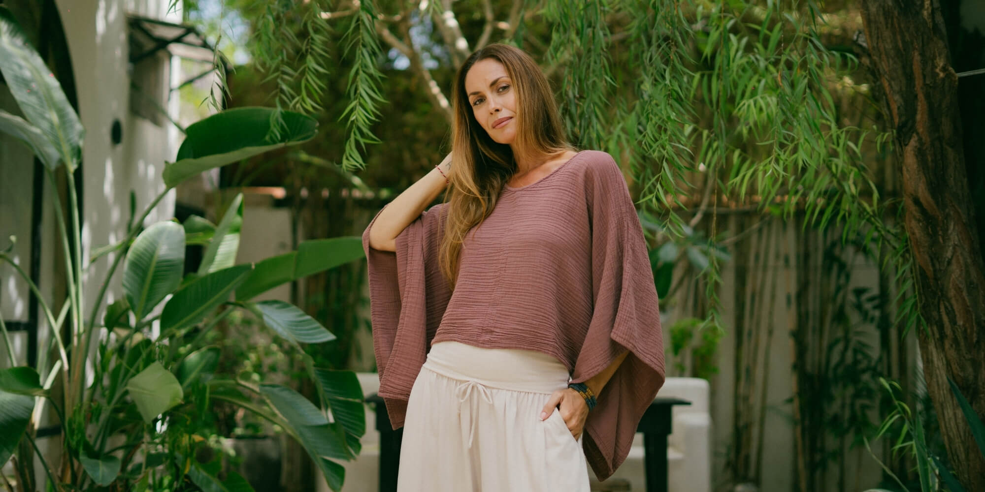 Surya lightweight muslin cotton clothing for women - ethically made in Nepal