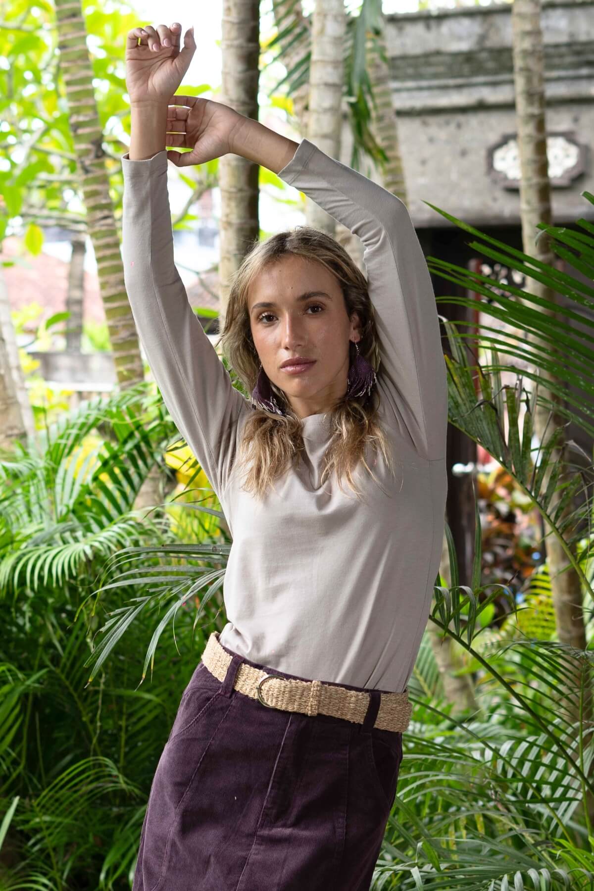 Organic cotton long sleeve top for women - on location in Bali