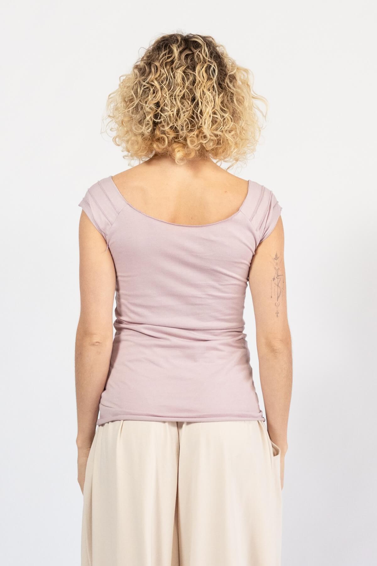 Organic cotton top for women - rear view